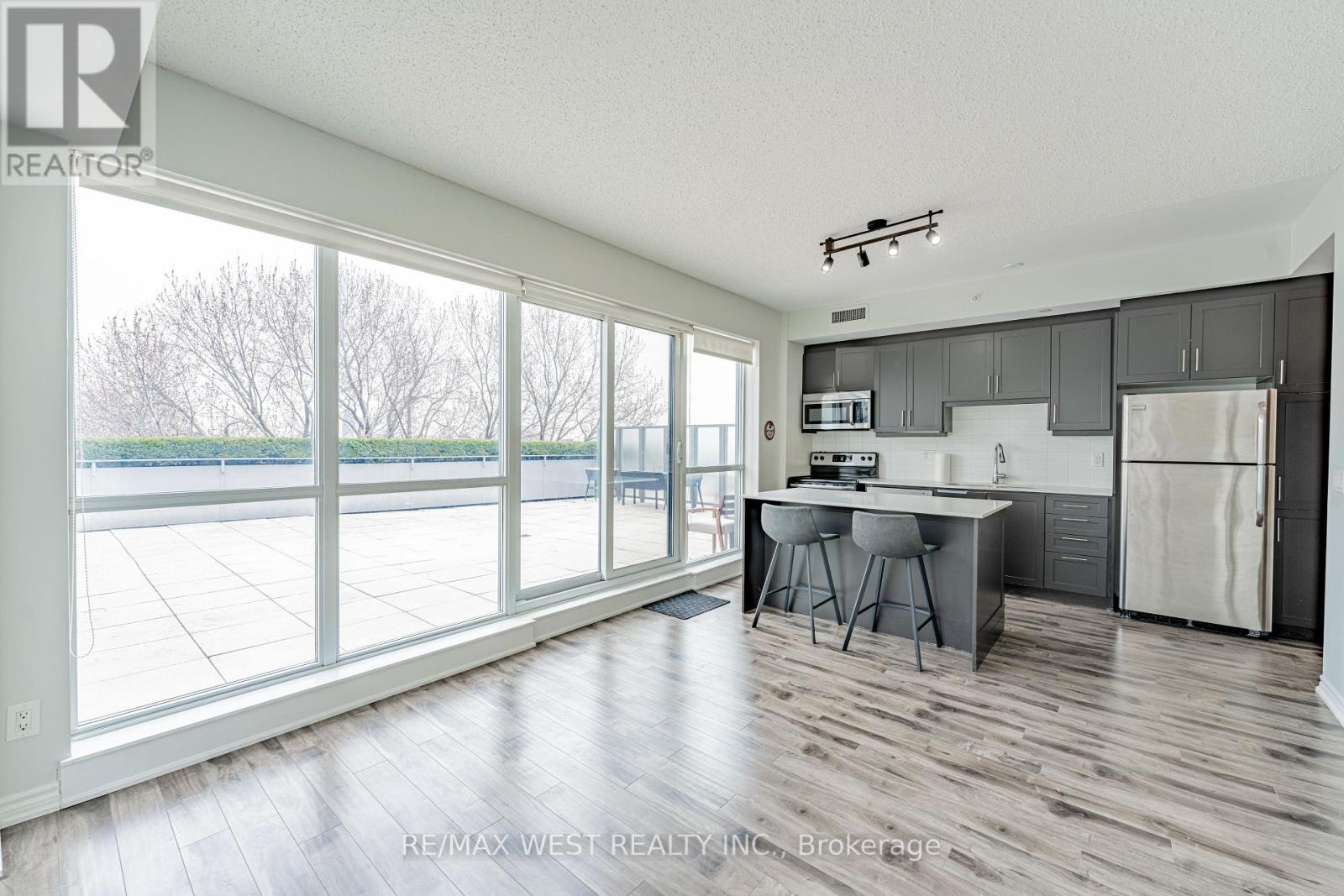 625 - 15 James Finlay Way, Toronto (downsview-roding-cfb), Ontario