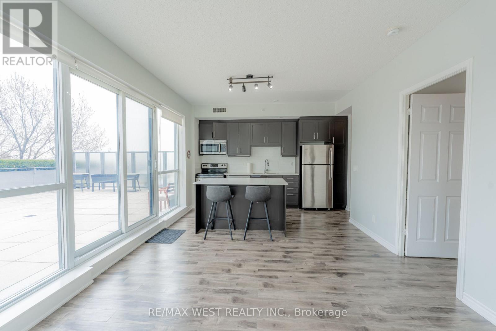 625 - 15 James Finlay Way, Toronto (downsview-roding-cfb), Ontario