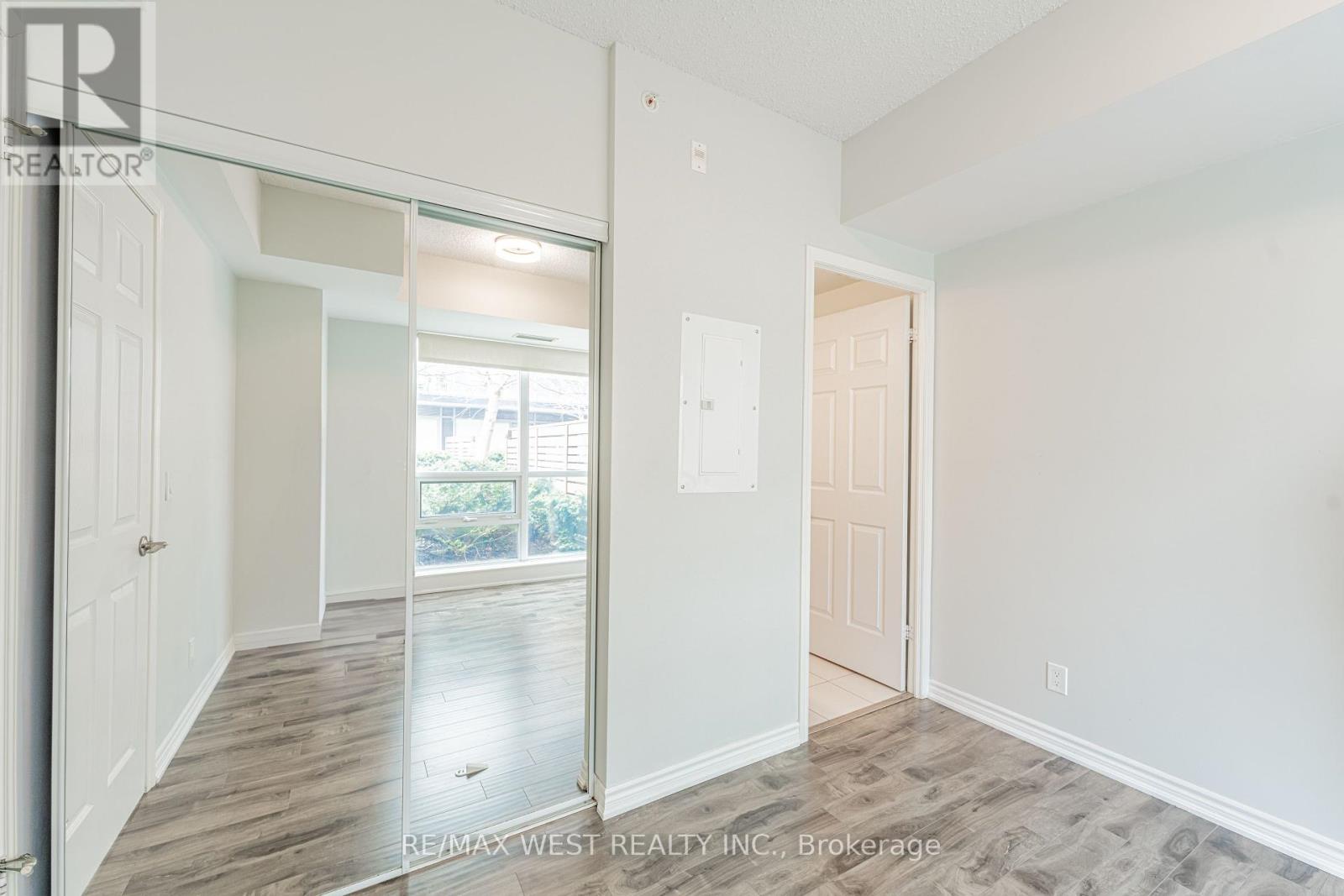 625 - 15 James Finlay Way, Toronto (downsview-roding-cfb), Ontario