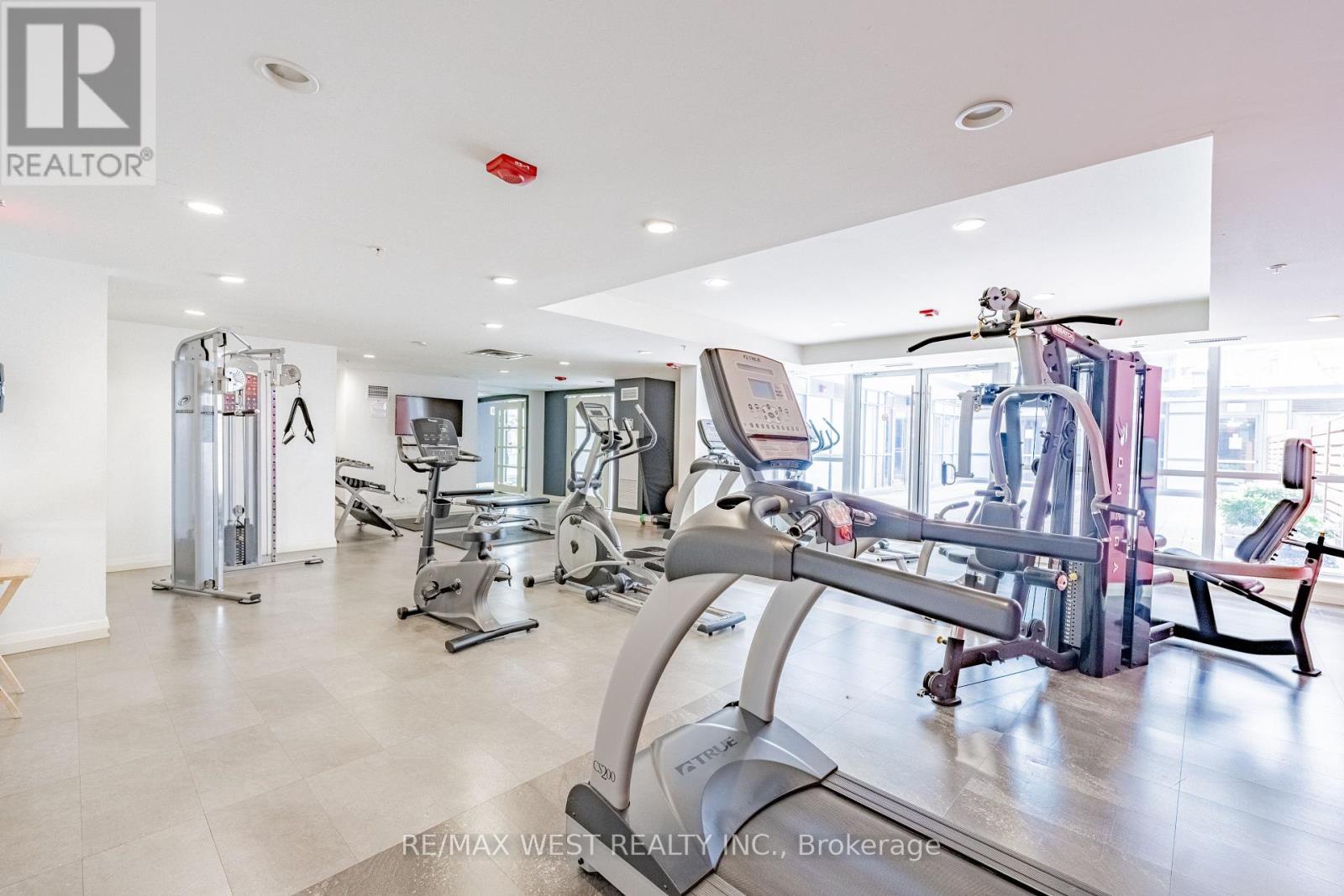 625 - 15 James Finlay Way, Toronto (downsview-roding-cfb), Ontario