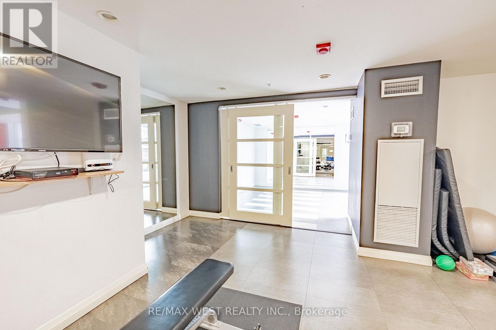 625 - 15 James Finlay Way, Toronto (downsview-roding-cfb), Ontario