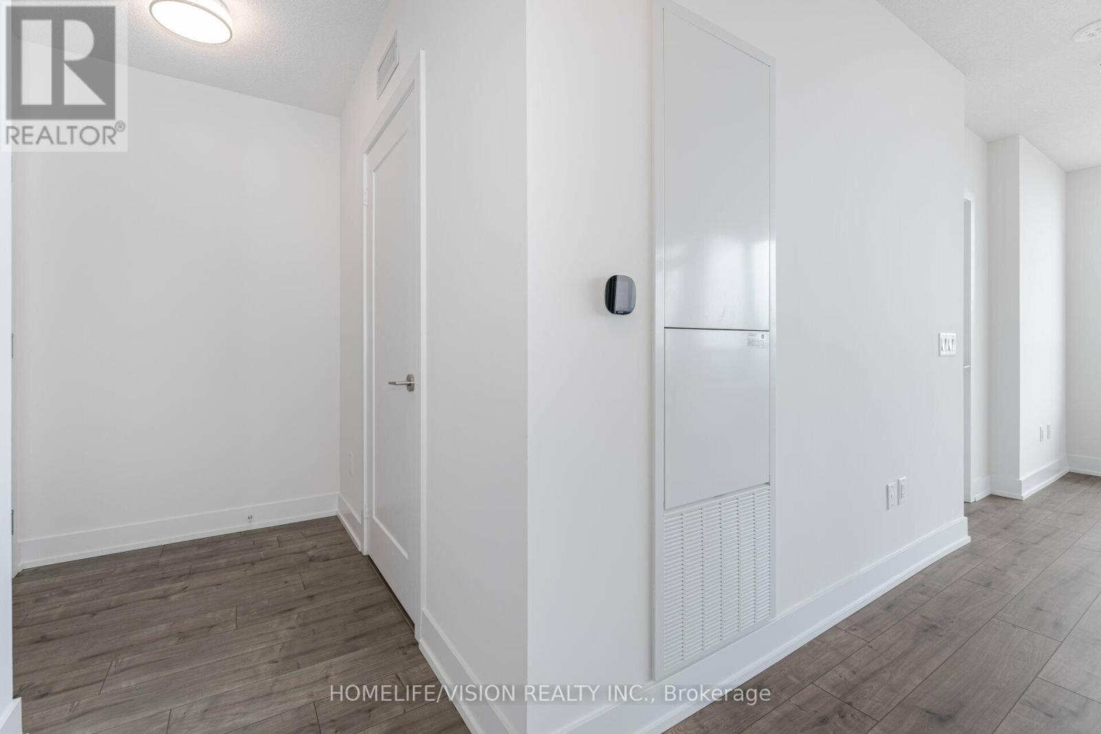 Ph06 - 10 Eva Road, Toronto (etobicoke West Mall), Ontario