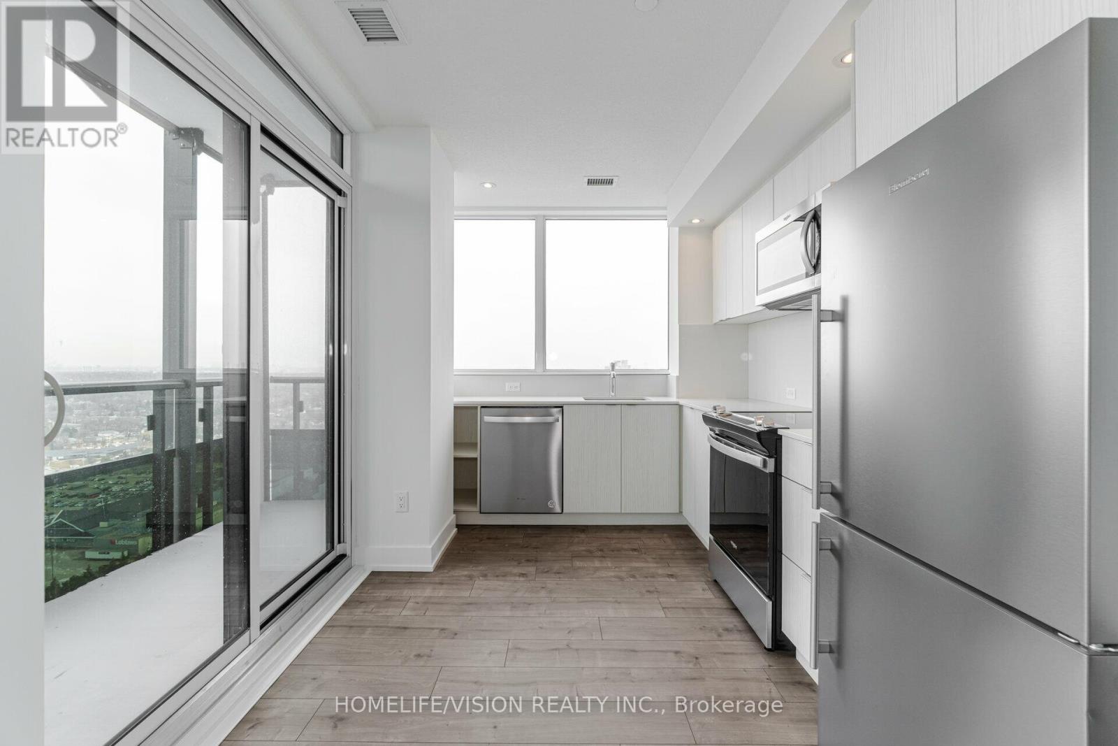 Ph06 - 10 Eva Road, Toronto (etobicoke West Mall), Ontario