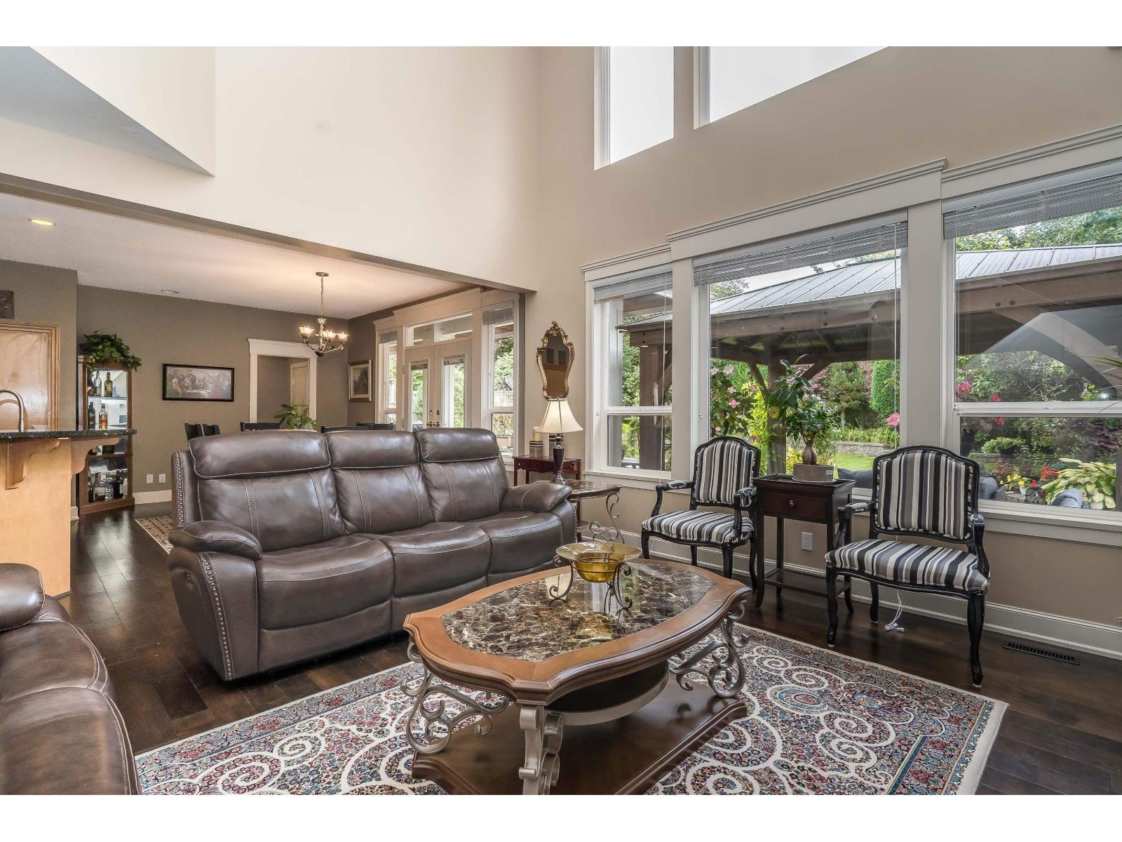 15396 Sequoia Drive, Surrey, British Columbia