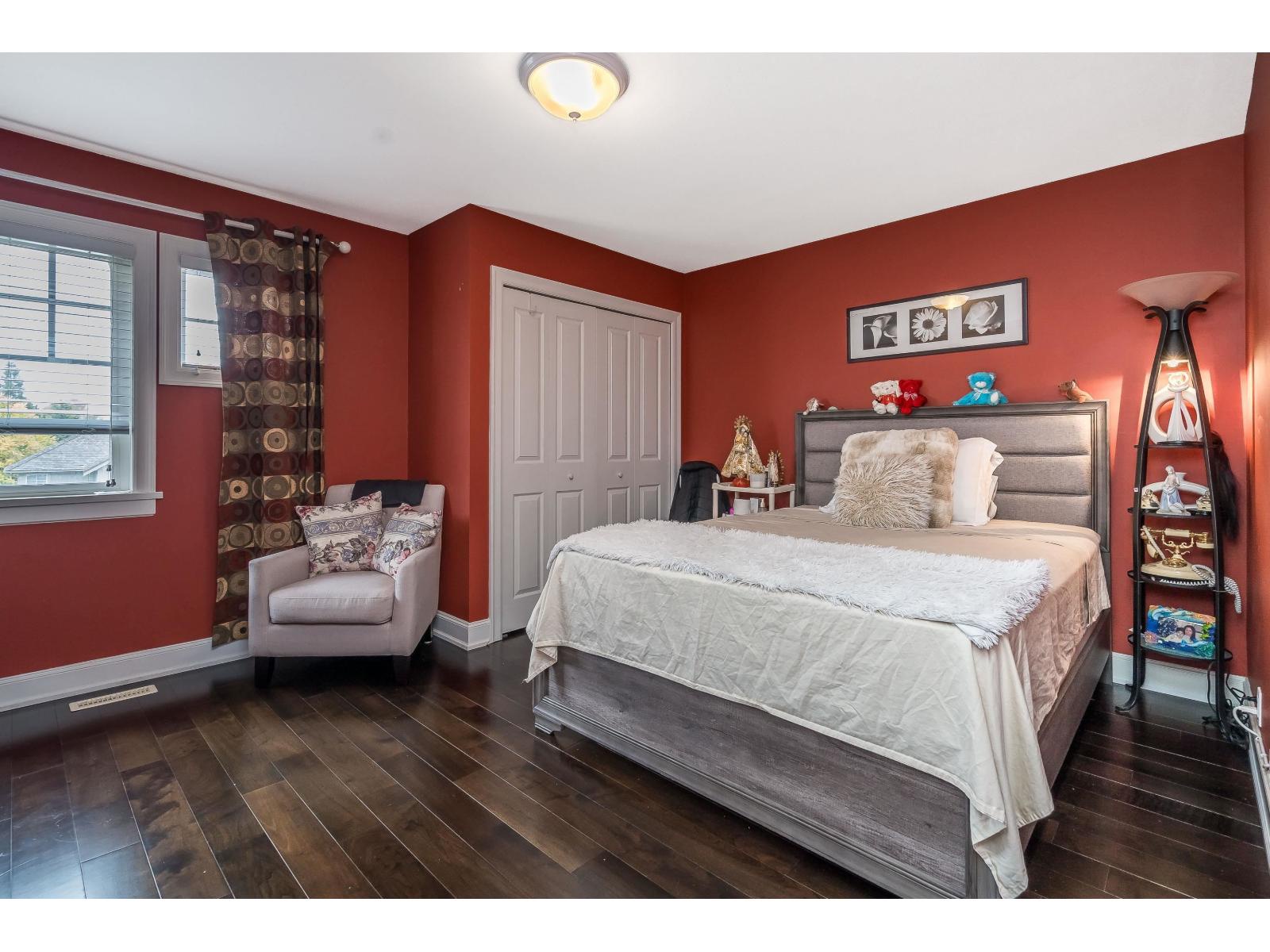 15396 Sequoia Drive, Surrey, British Columbia