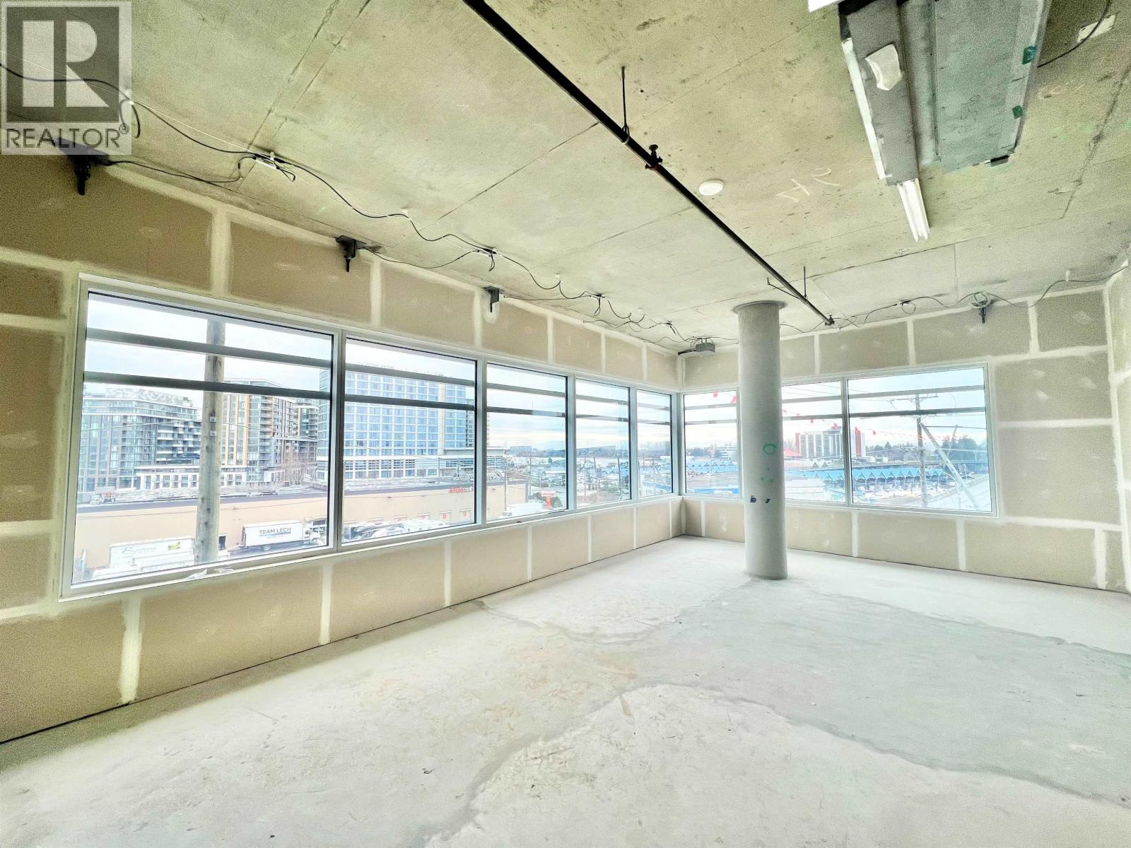 520 8477 Bridgeport Road, Richmond, British Columbia