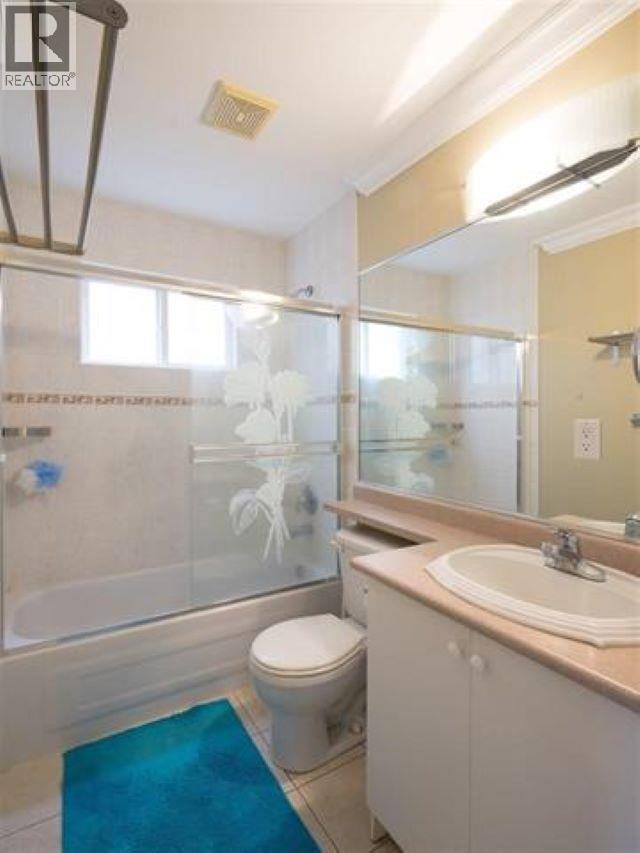 2052 Westview Drive, North Vancouver, British Columbia