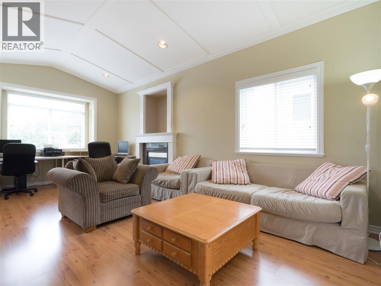 2052 Westview Drive, North Vancouver, British Columbia