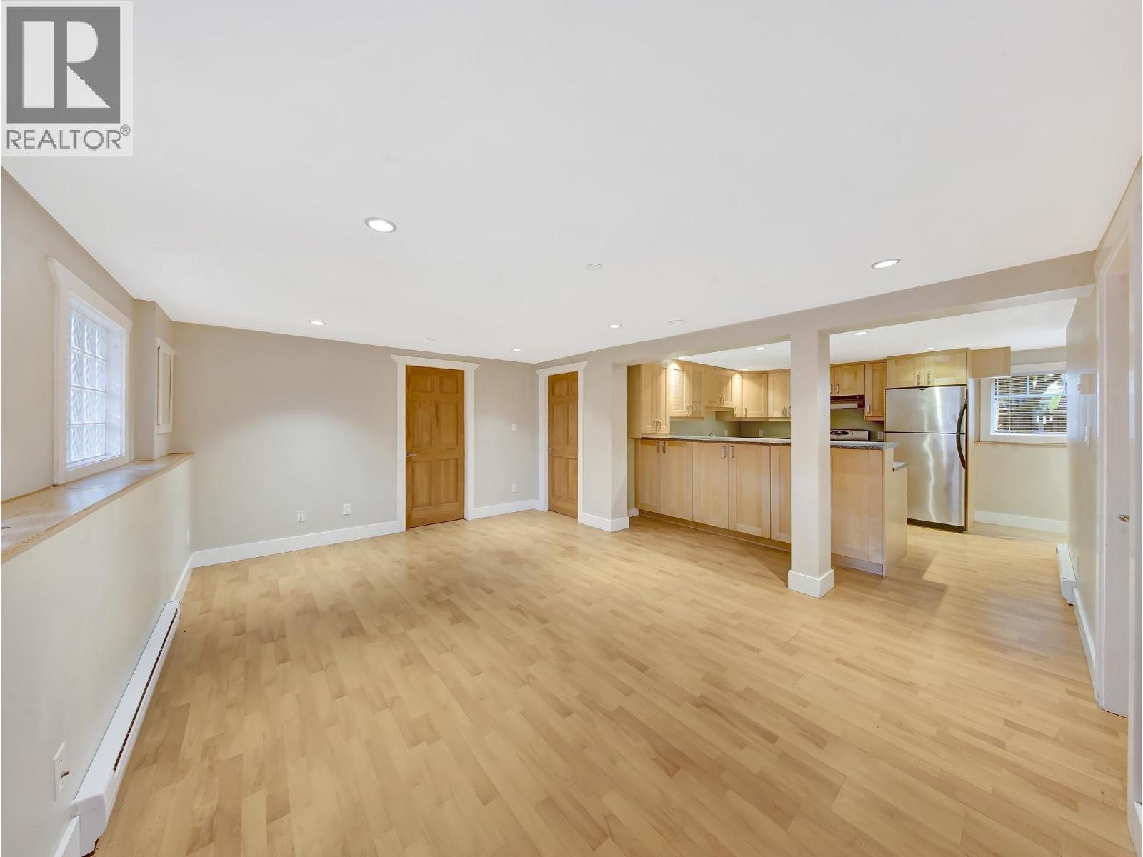 2770 W 5th Avenue, Vancouver, British Columbia