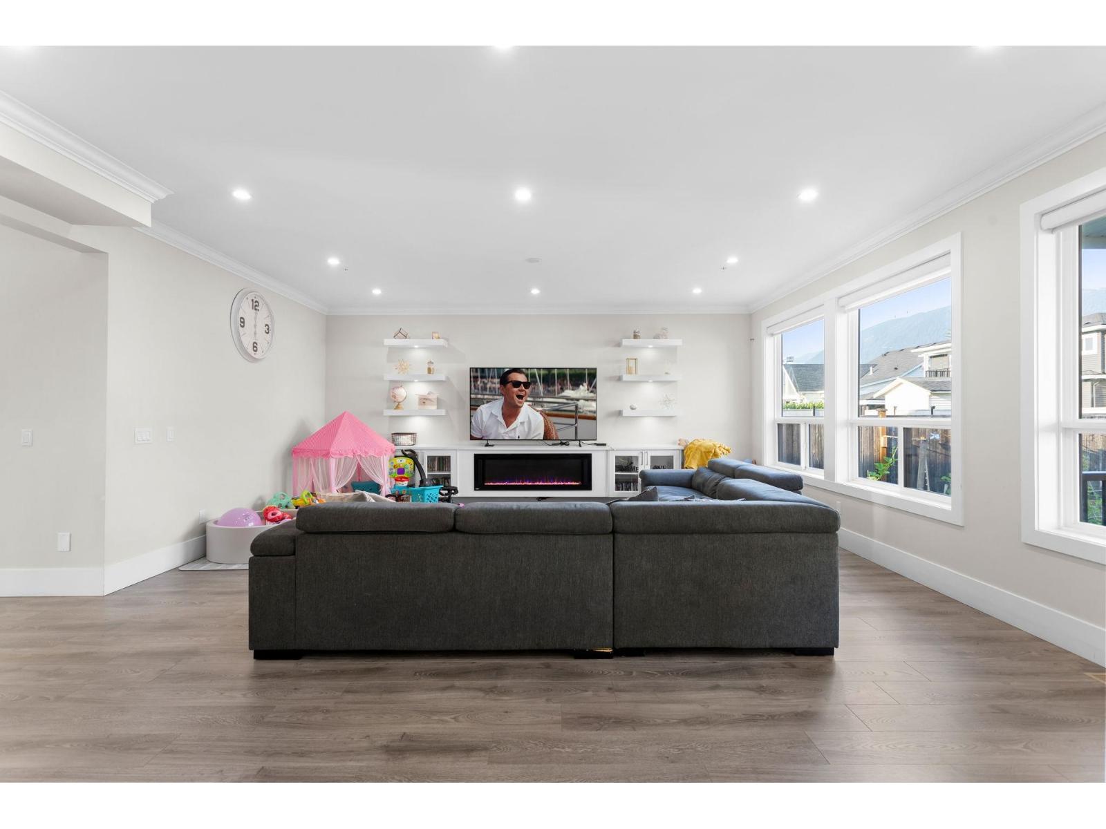 8394 Mctaggart Street, Mission, British Columbia