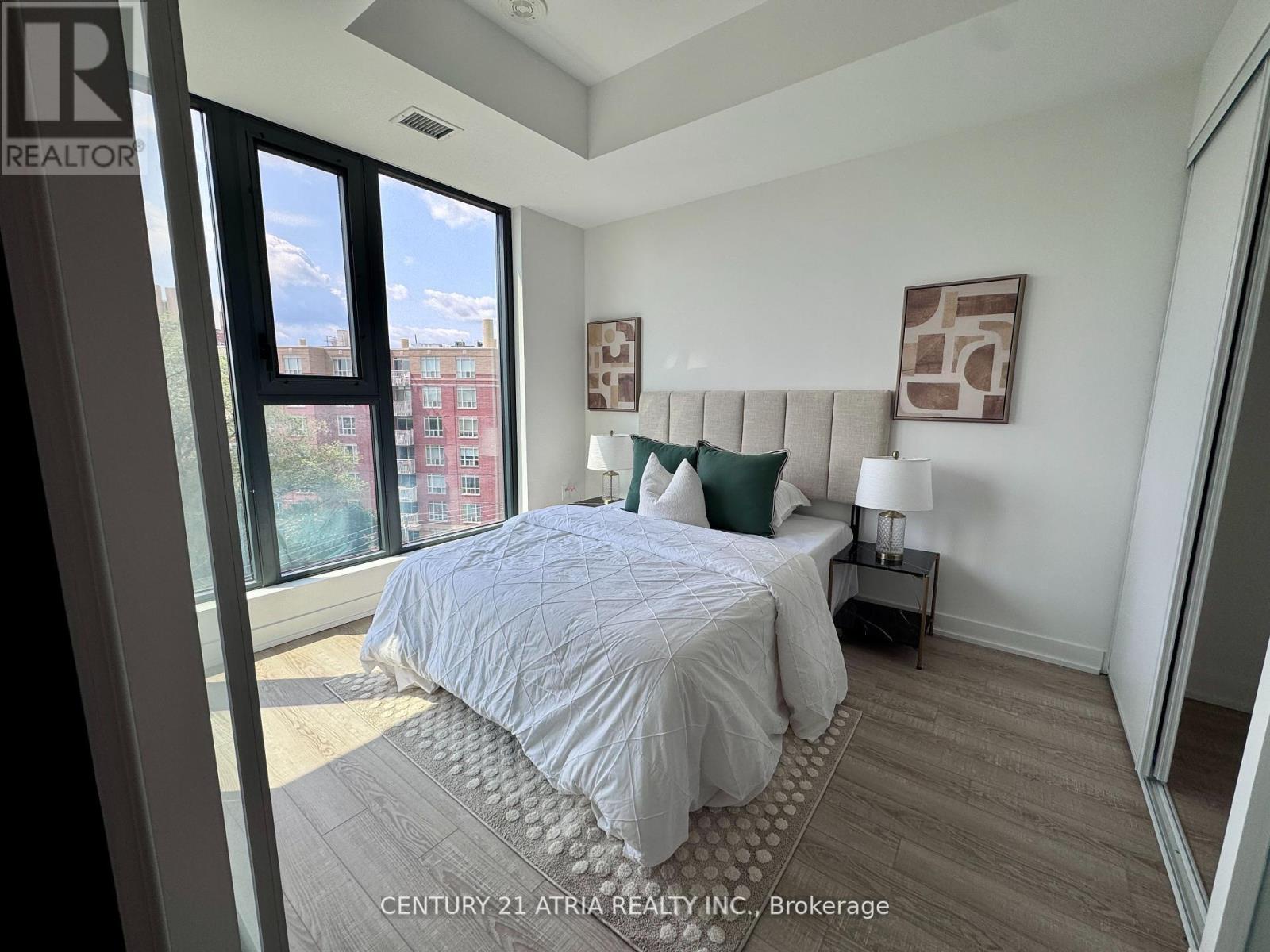 612 - 250 Lawrence Avenue W, Toronto (lawrence Park North), Ontario