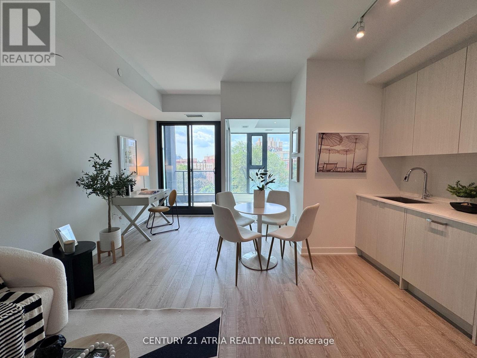 612 - 250 Lawrence Avenue W, Toronto (lawrence Park North), Ontario