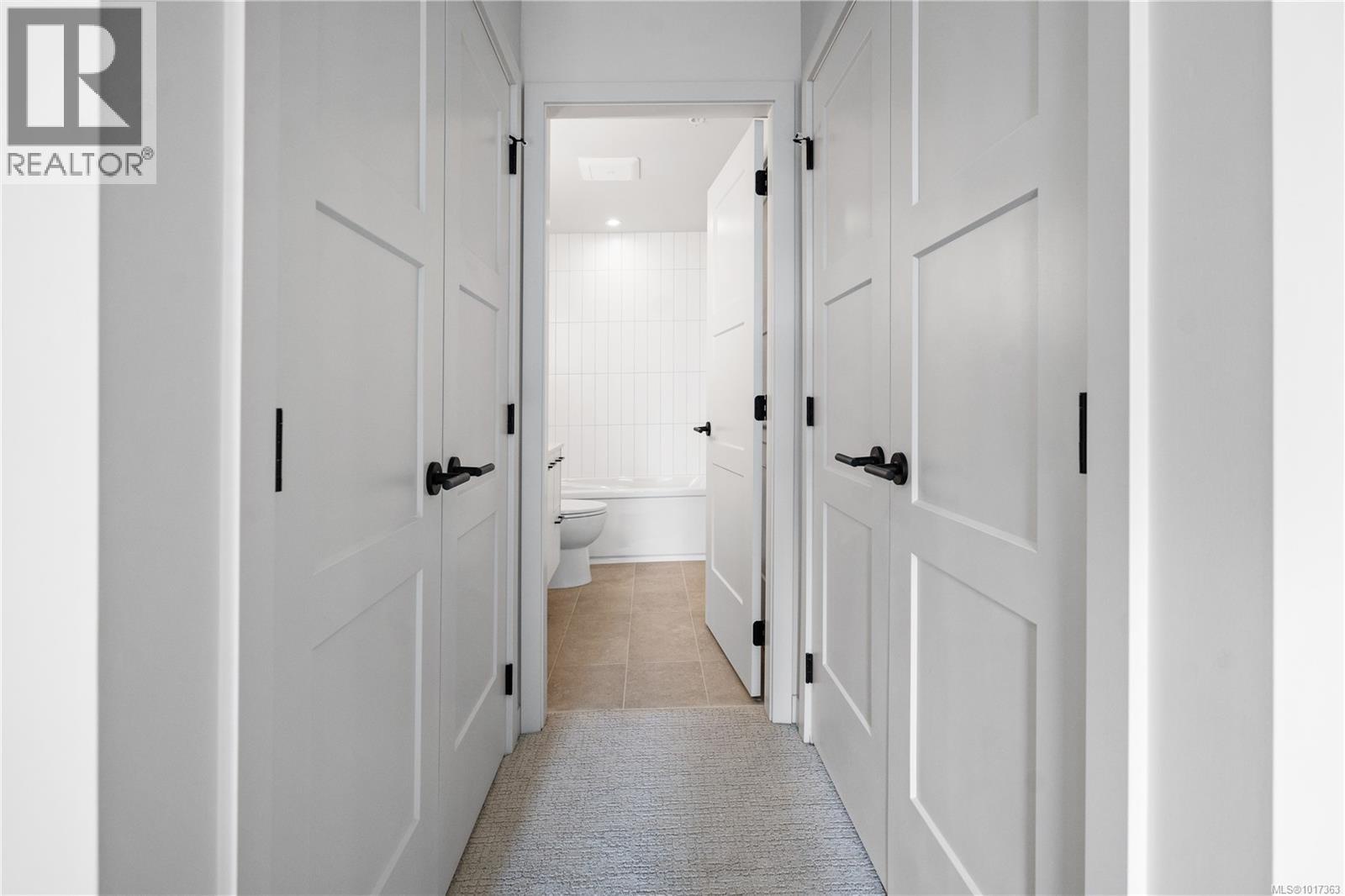 205 947 Whirlaway Cres, Langford, British Columbia