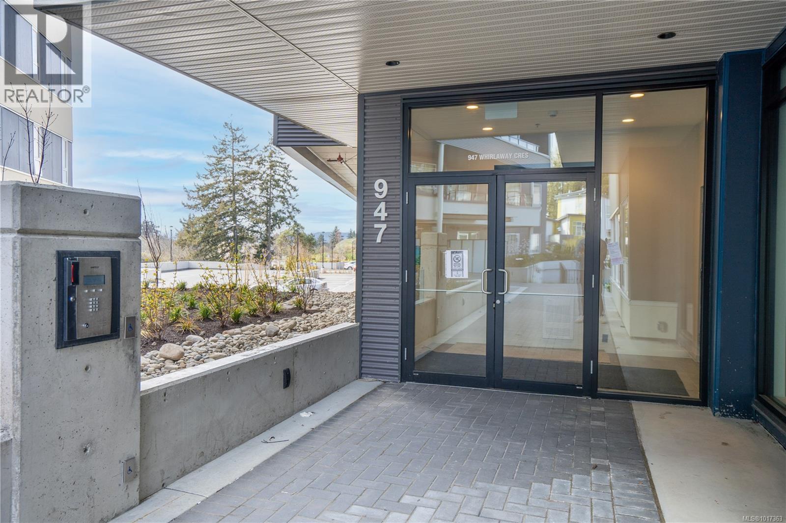 205 947 Whirlaway Cres, Langford, British Columbia