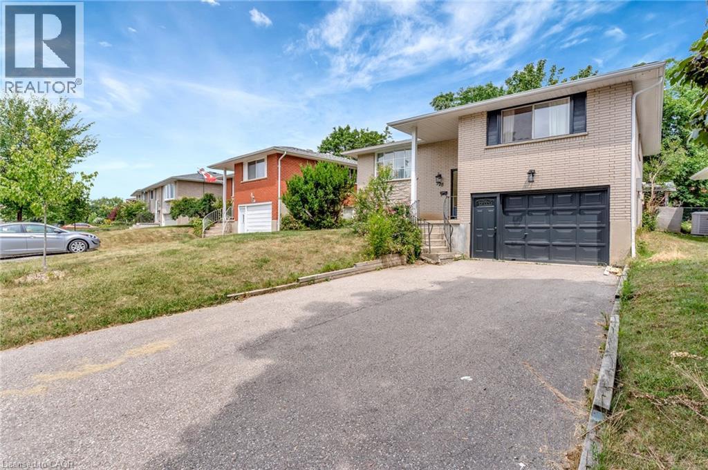 528 Havelock Drive, Waterloo, Ontario