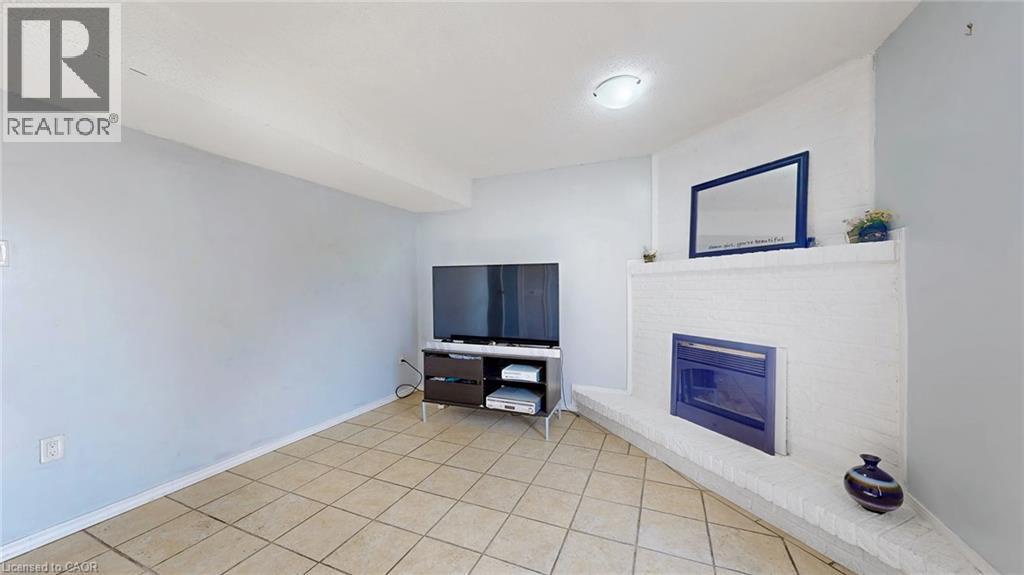 1155 Paramount Drive Unit# 43, Stoney Creek, Ontario