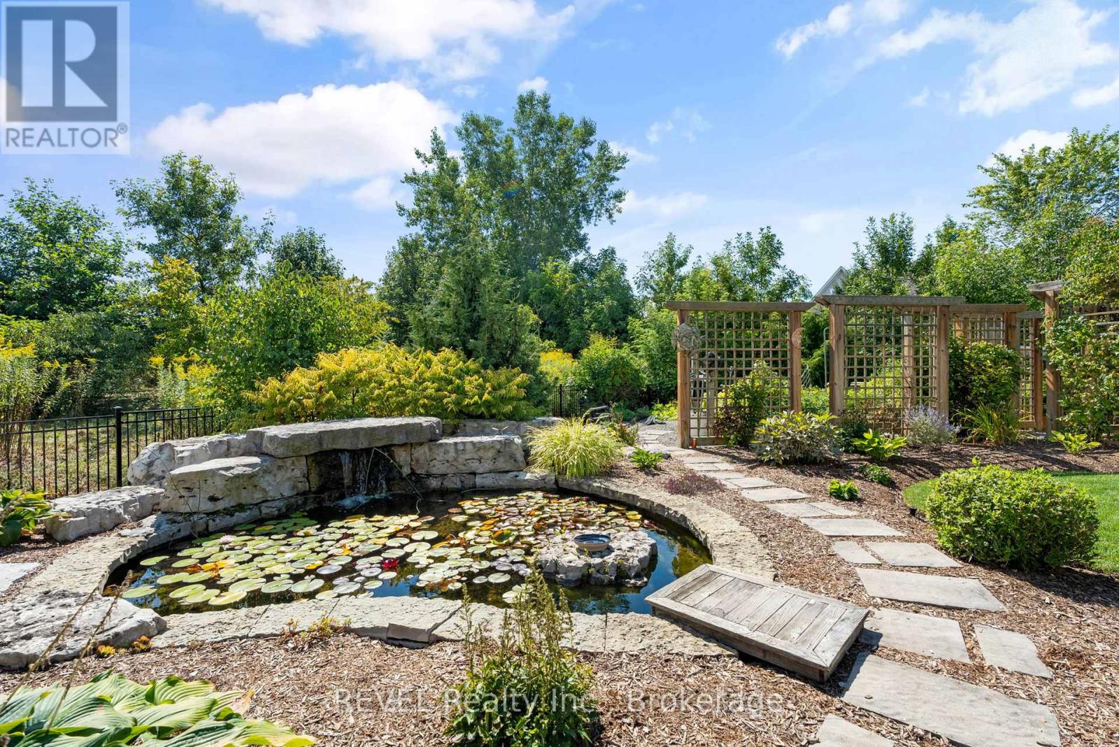 69 Butlers Drive, Fort Erie (ridgeway), Ontario