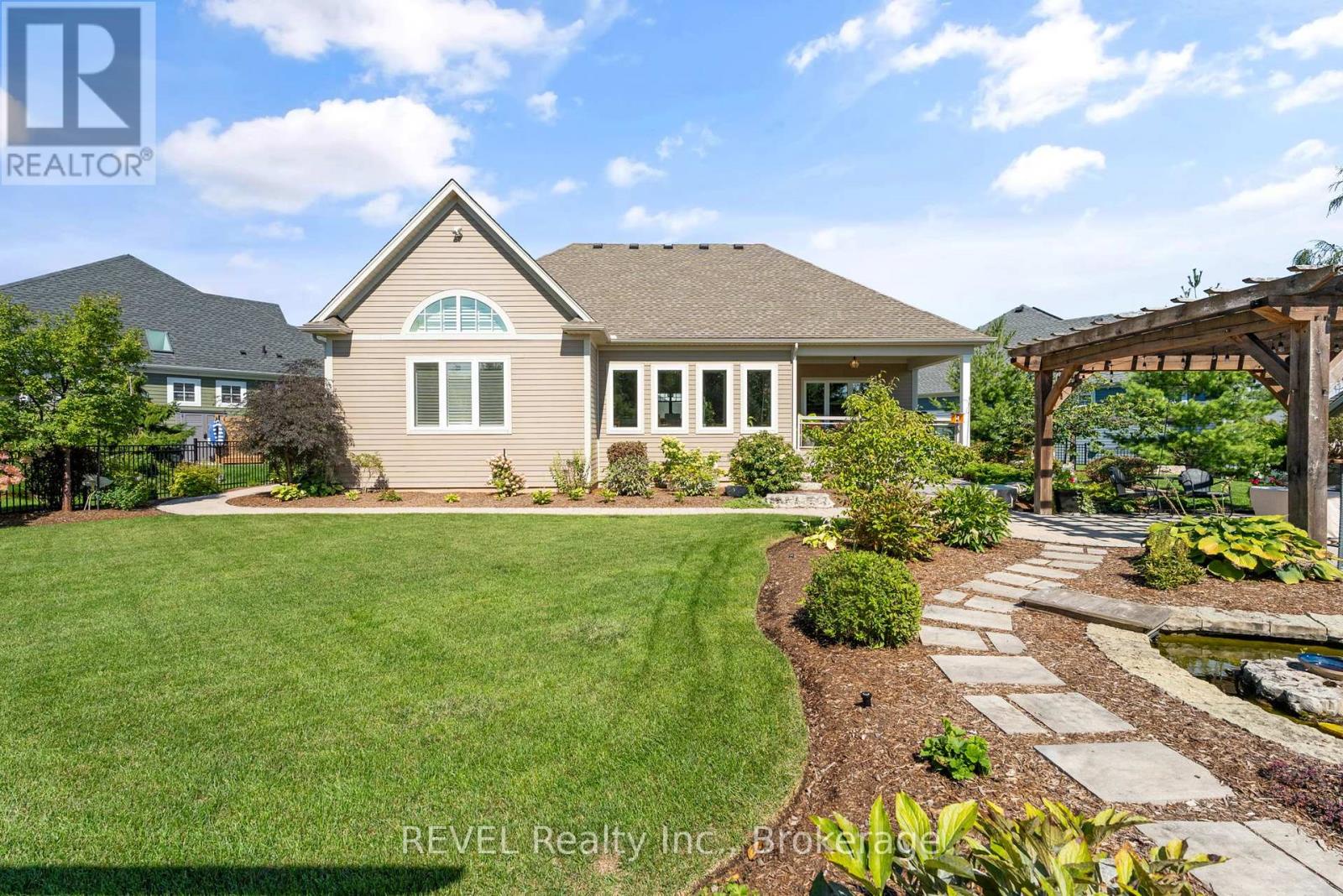 69 Butlers Drive, Fort Erie (ridgeway), Ontario