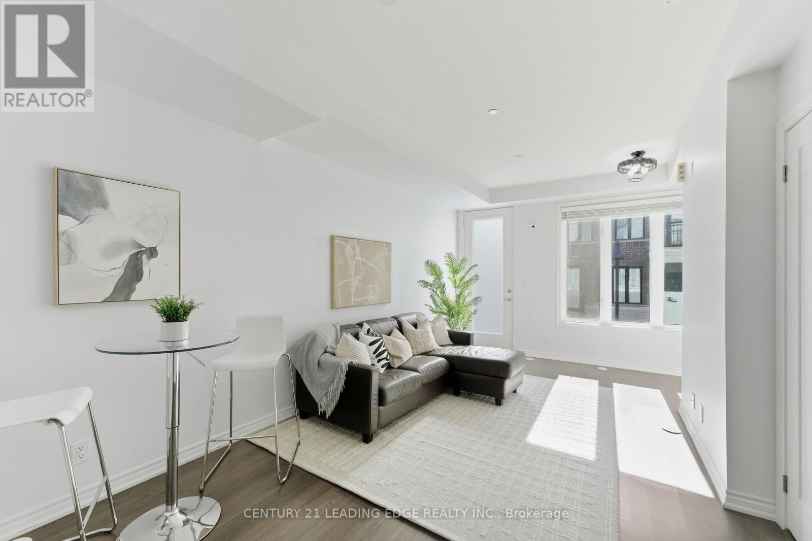 20 - 140 Long Branch Avenue, Toronto (long Branch), Ontario