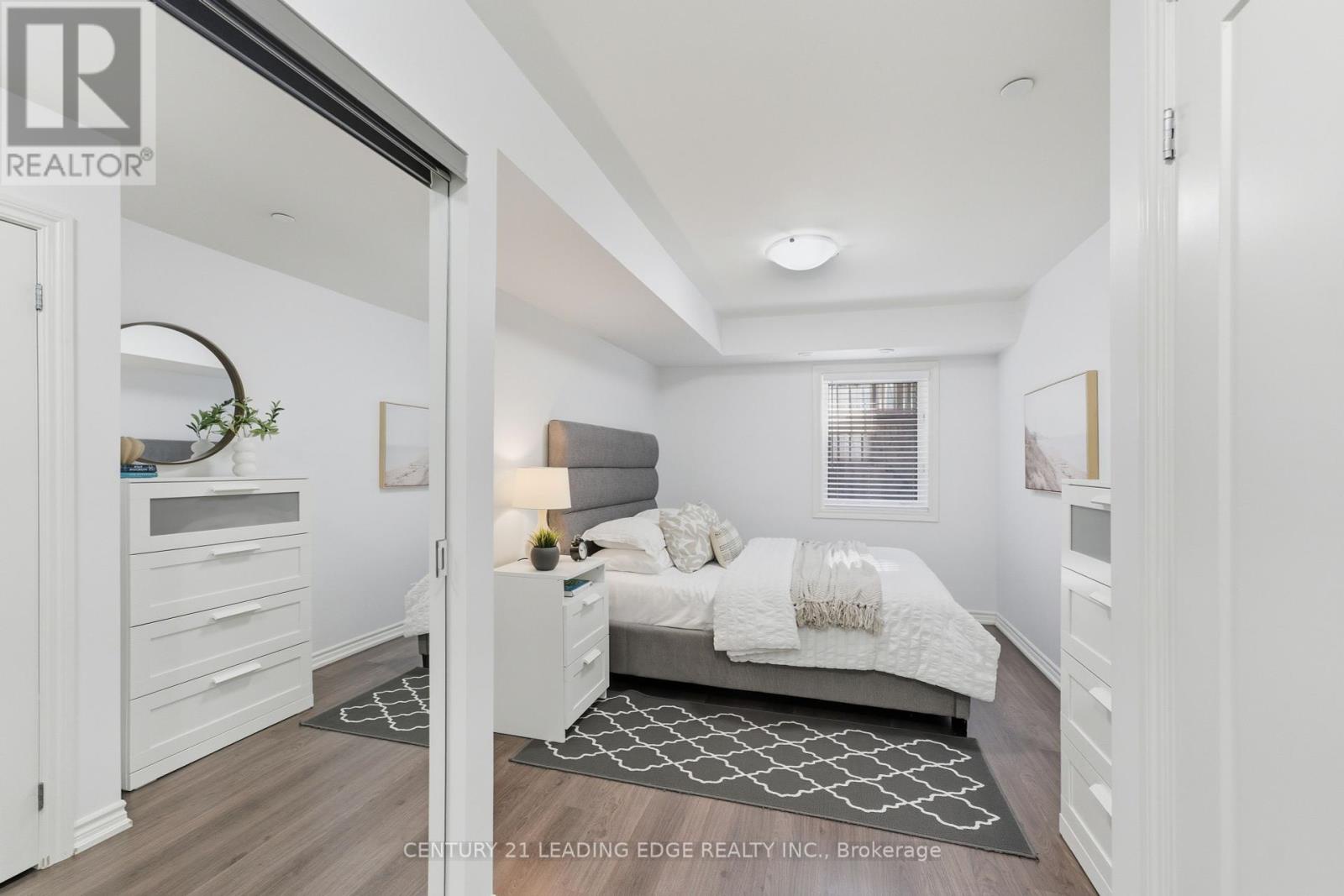 20 - 140 Long Branch Avenue, Toronto (long Branch), Ontario