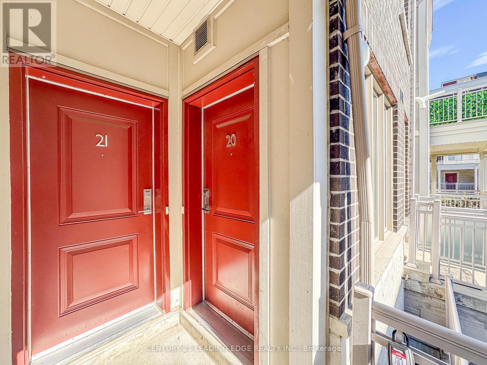 20 - 140 Long Branch Avenue, Toronto (long Branch), Ontario