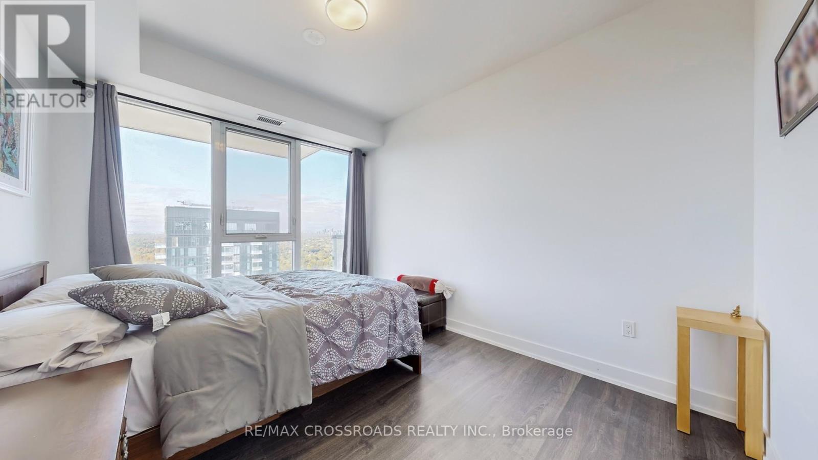 4210 - 30 Inn On The Park Drive, Toronto (banbury-don Mills), Ontario