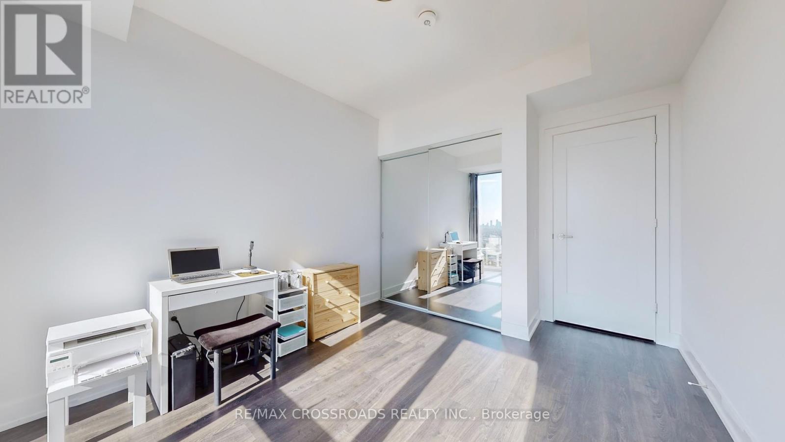 4210 - 30 Inn On The Park Drive, Toronto (banbury-don Mills), Ontario