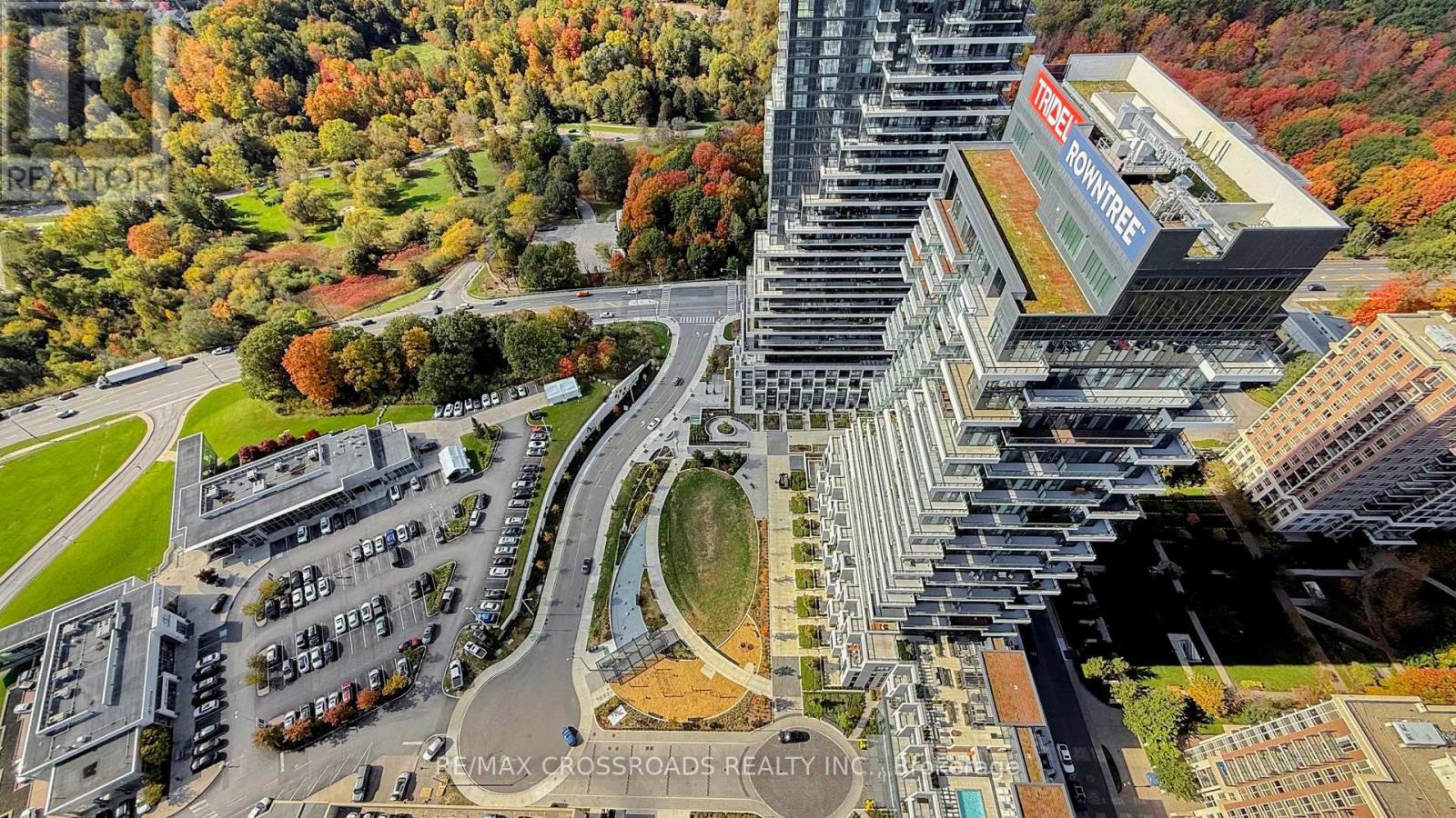 4210 - 30 Inn On The Park Drive, Toronto (banbury-don Mills), Ontario