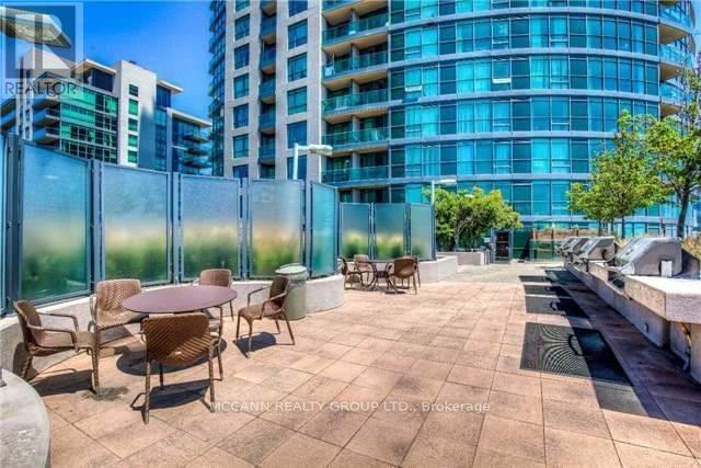 3301 - 215 Fort York Boulevard, Toronto (niagara), Ontario