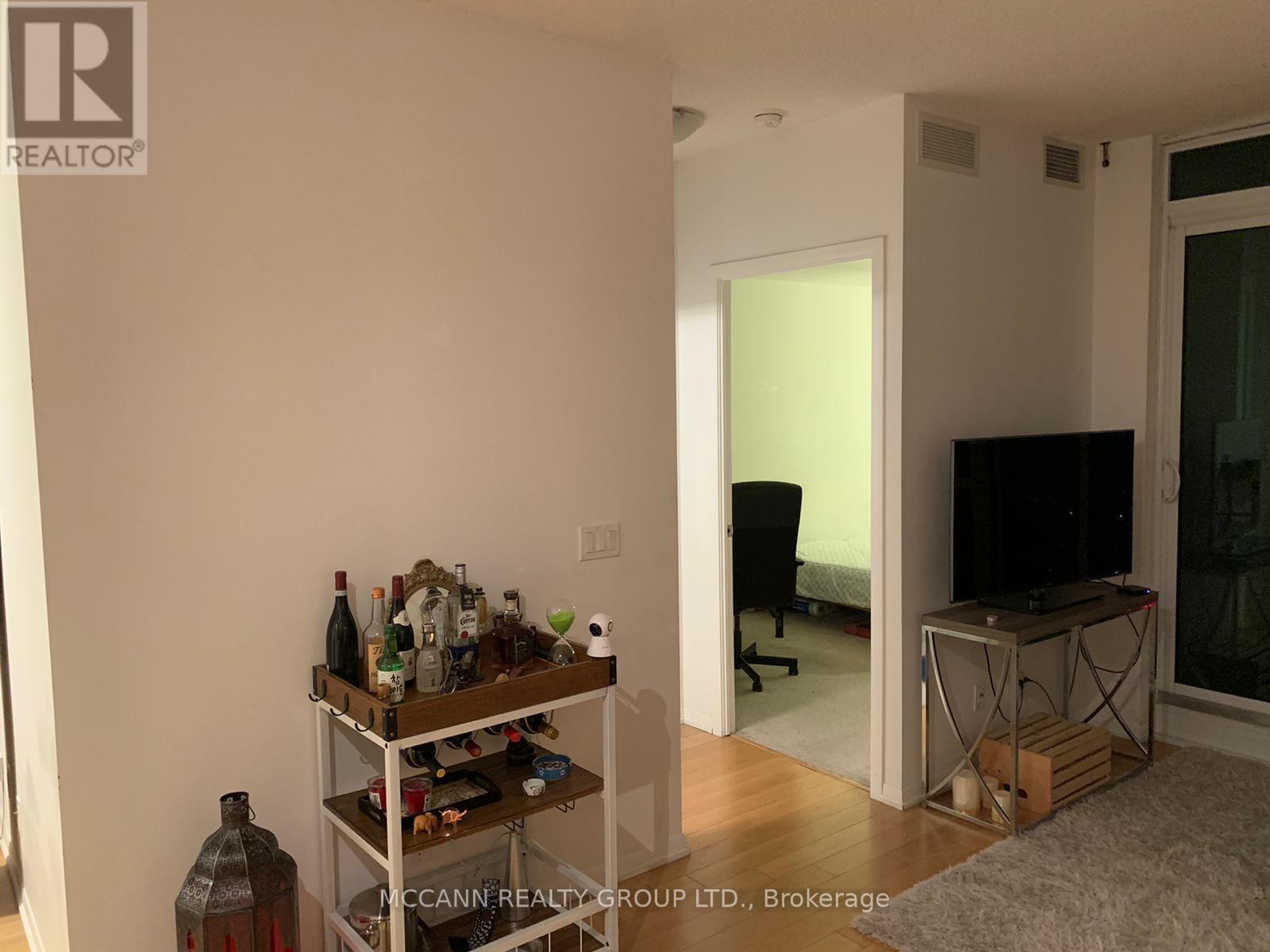 3301 - 215 Fort York Boulevard, Toronto (niagara), Ontario