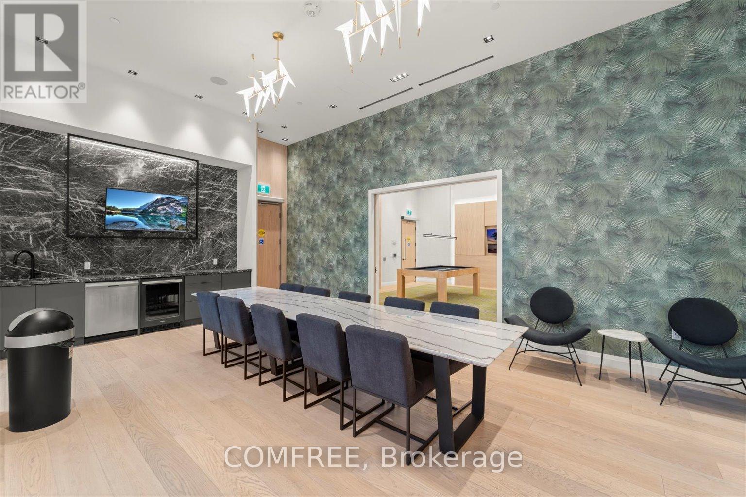 621 - 60 George Butchart Drive, Toronto (downsview-roding-cfb), Ontario