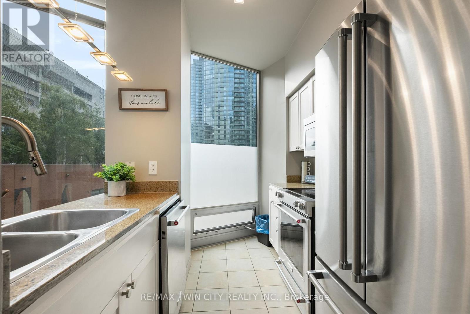 201 - 81 Navy Wharf Court, Toronto (waterfront Communities), Ontario