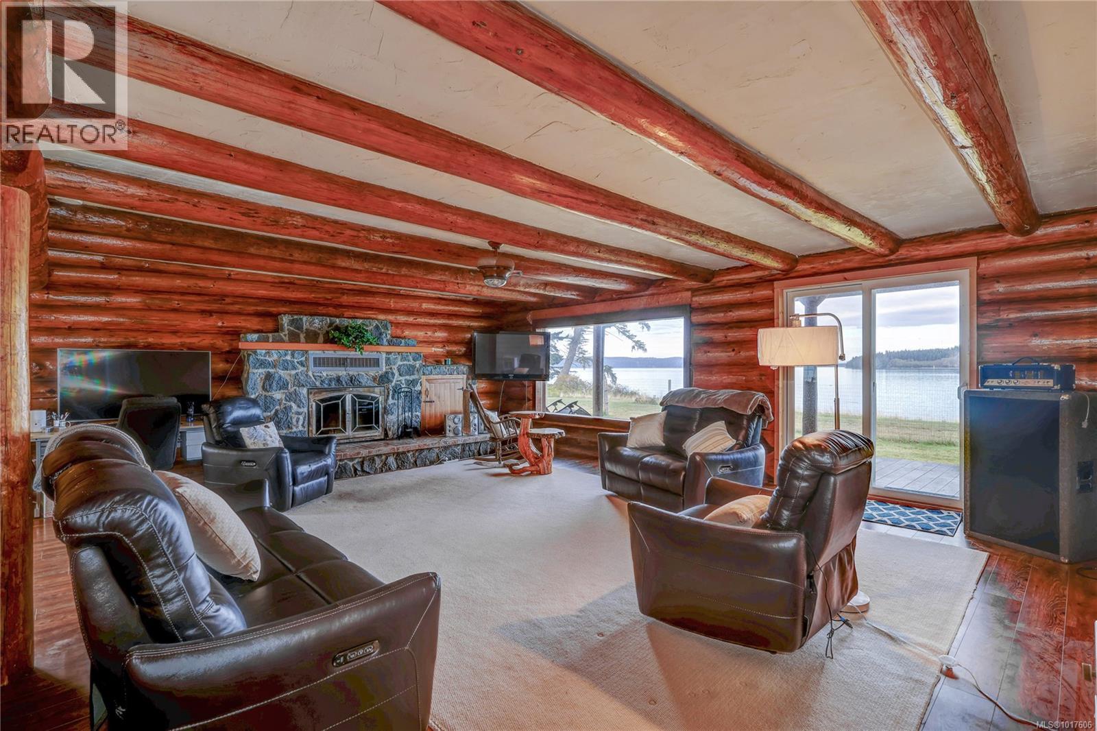 6020 Mine Rd, Port Mcneill, British Columbia