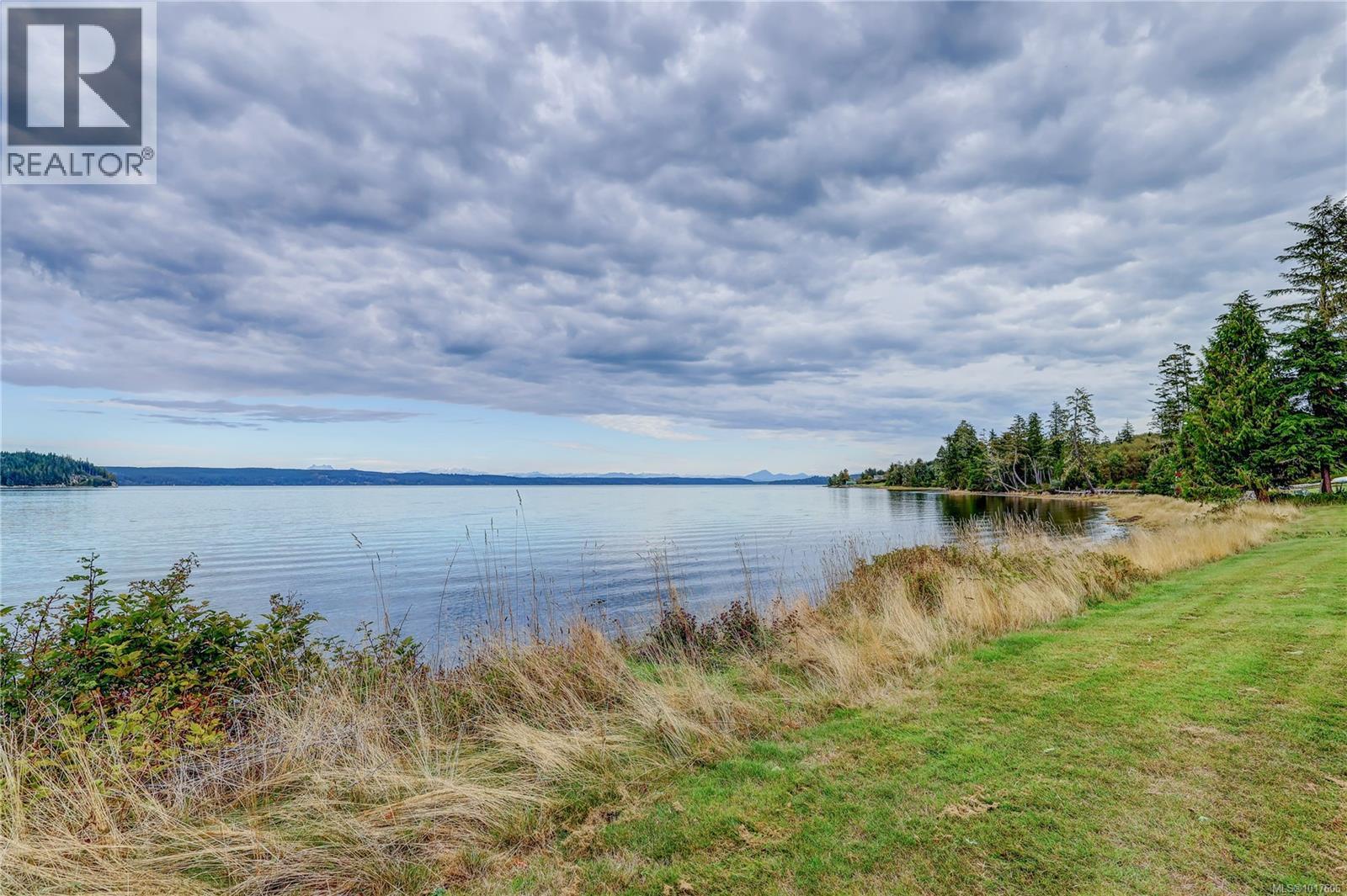 6020 Mine Rd, Port Mcneill, British Columbia