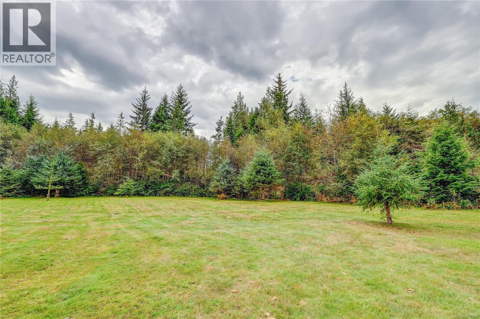 6020 Mine Rd, Port Mcneill, British Columbia