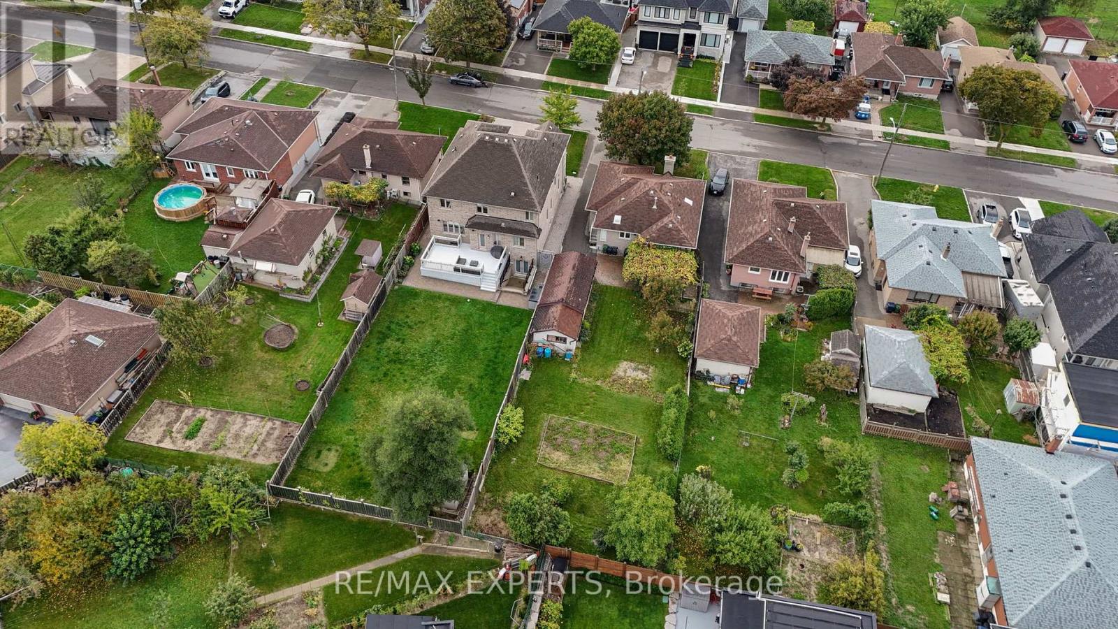 26 Grovedale Avenue, Toronto (maple Leaf), Ontario