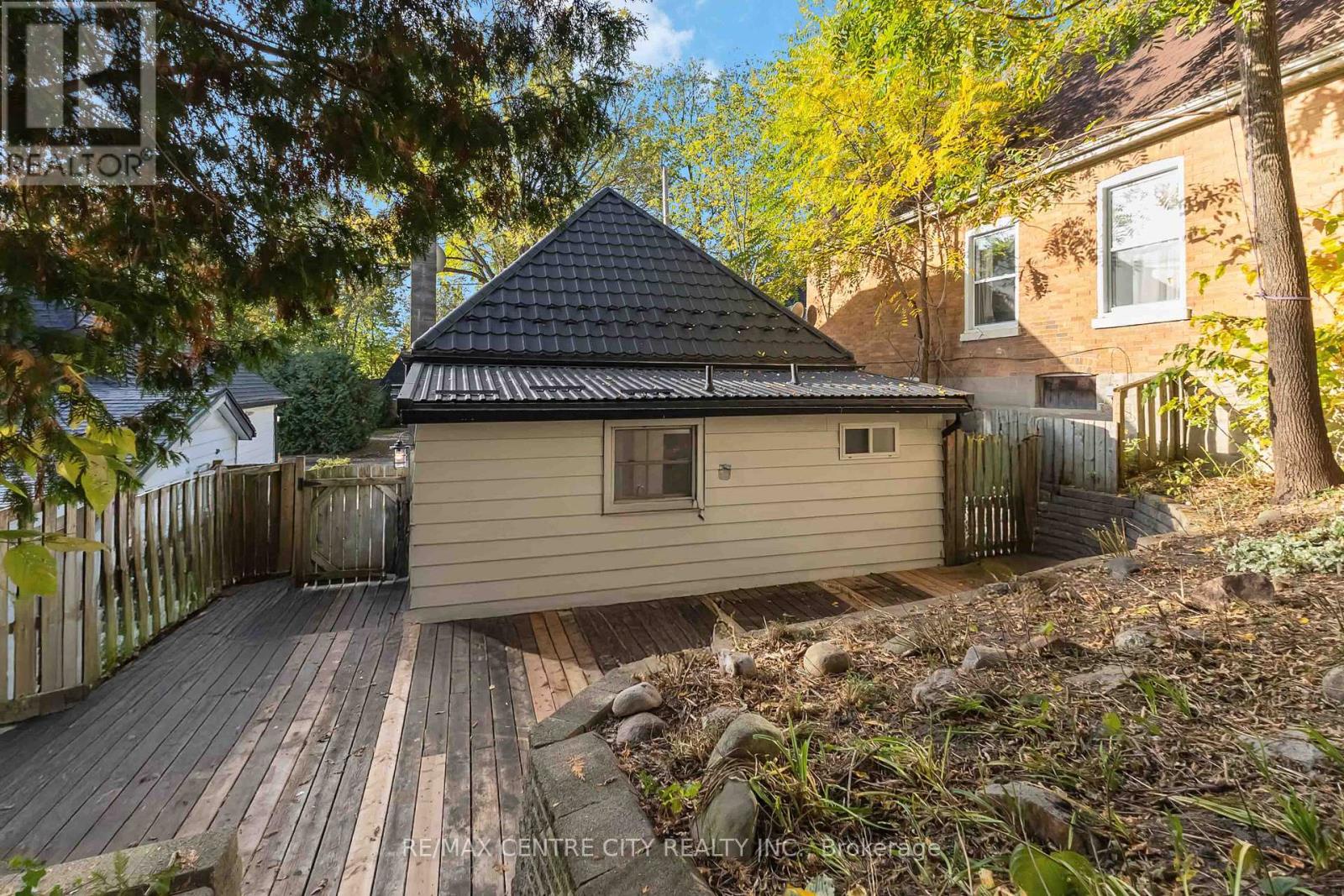 97 Walnut Street, London North (north N), Ontario