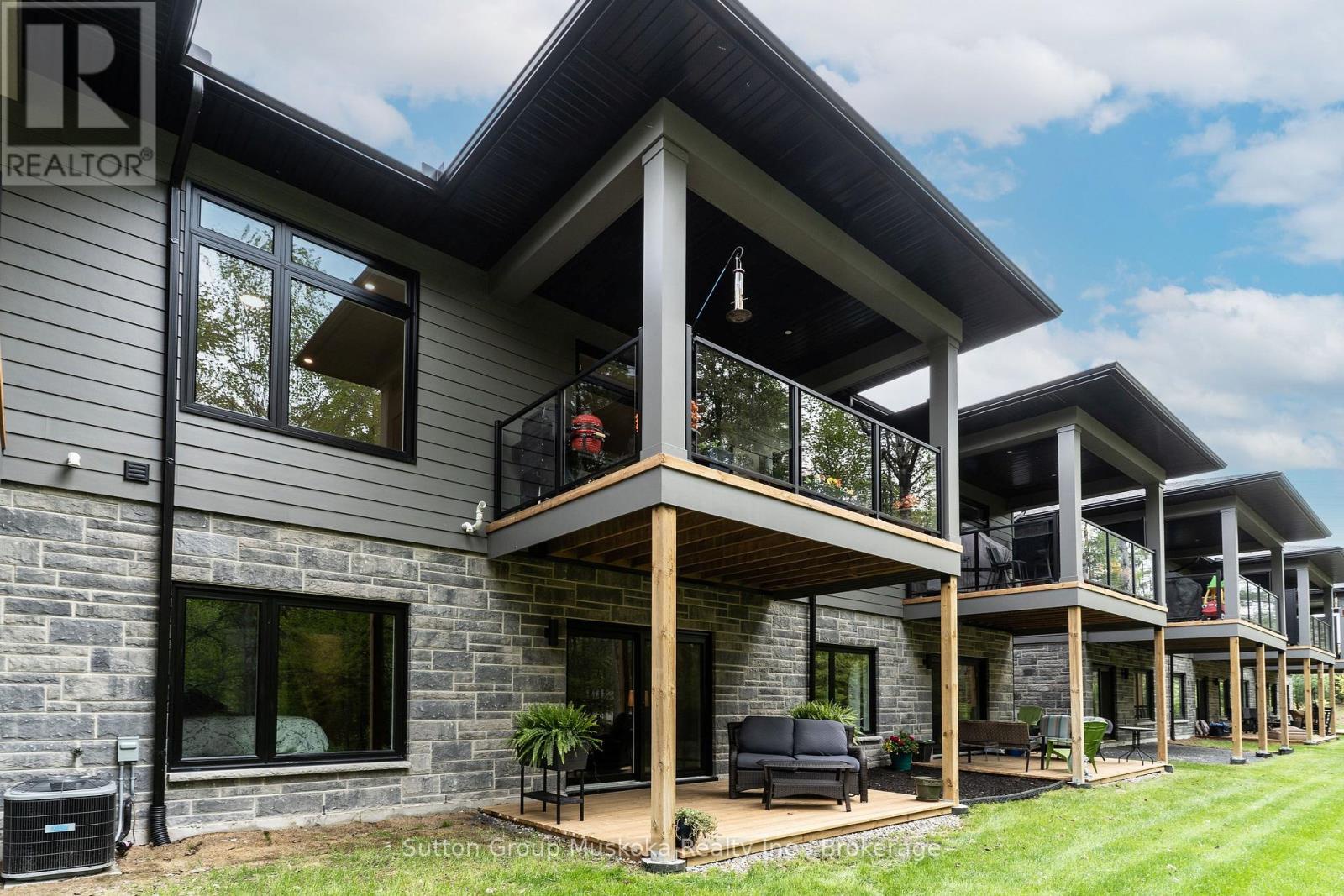 9 Jack Street, Huntsville (chaffey), Ontario