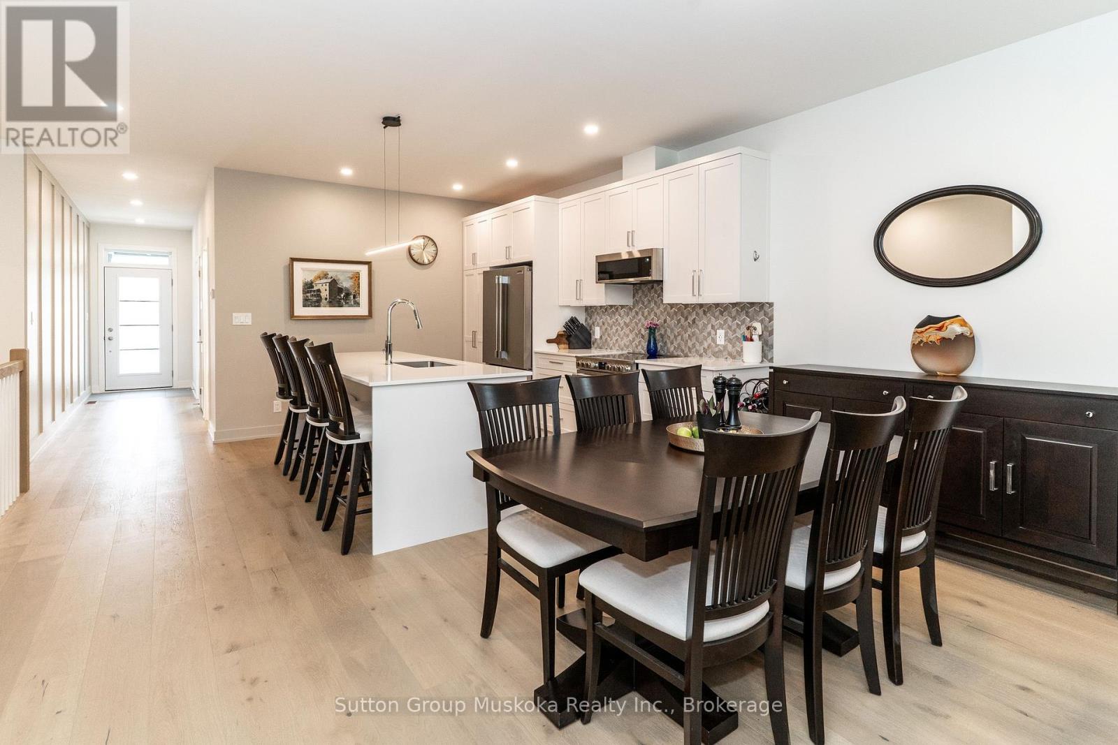 9 Jack Street, Huntsville (chaffey), Ontario