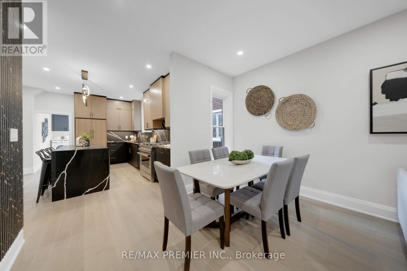 388 Crawford Street, Toronto (trinity-bellwoods), Ontario