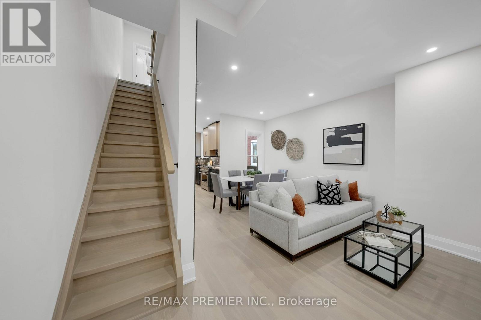 388 Crawford Street, Toronto (trinity-bellwoods), Ontario