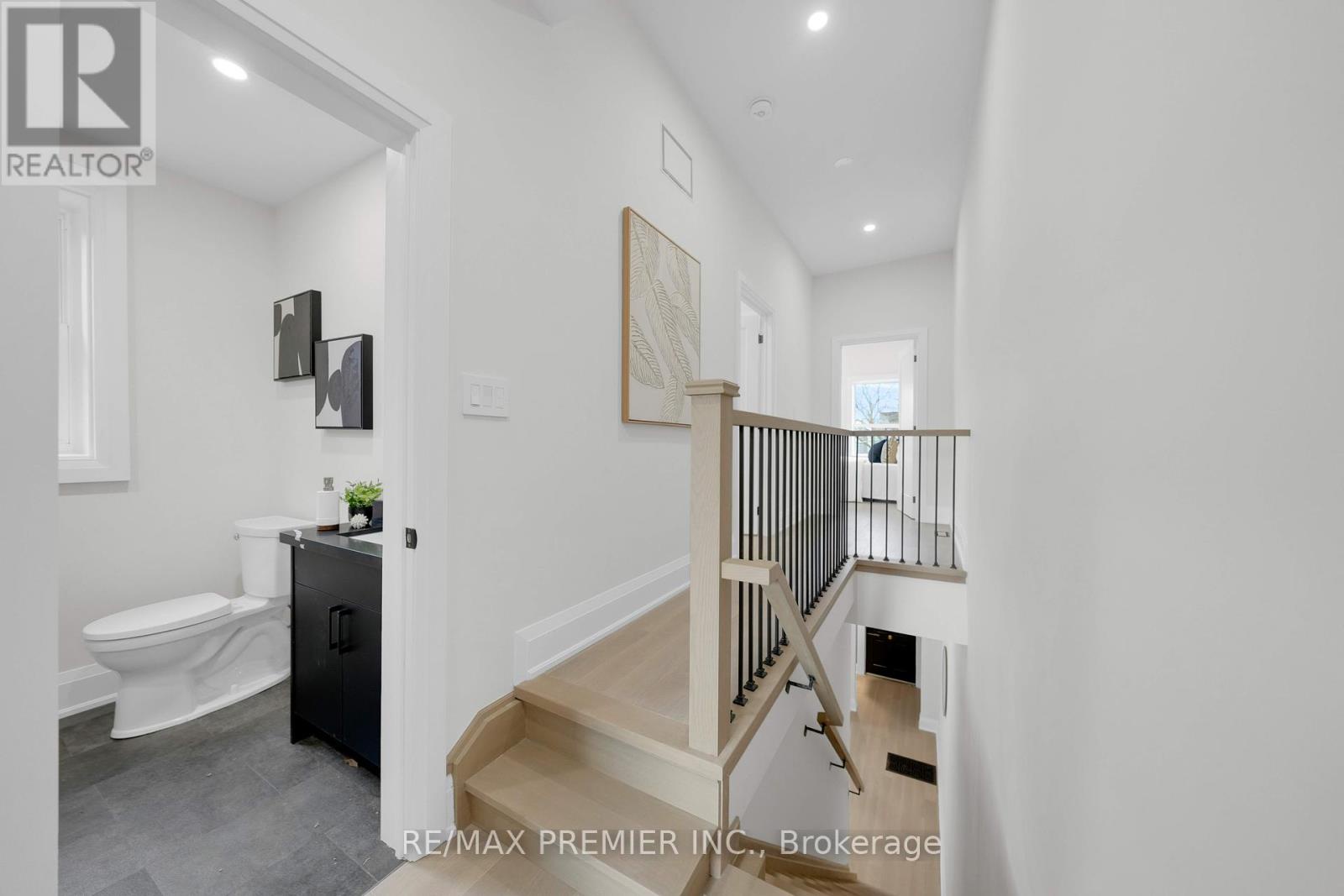 388 Crawford Street, Toronto (trinity-bellwoods), Ontario