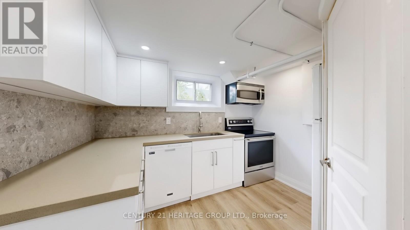 226 Donlands Avenue, Toronto (danforth Village-east York), Ontario