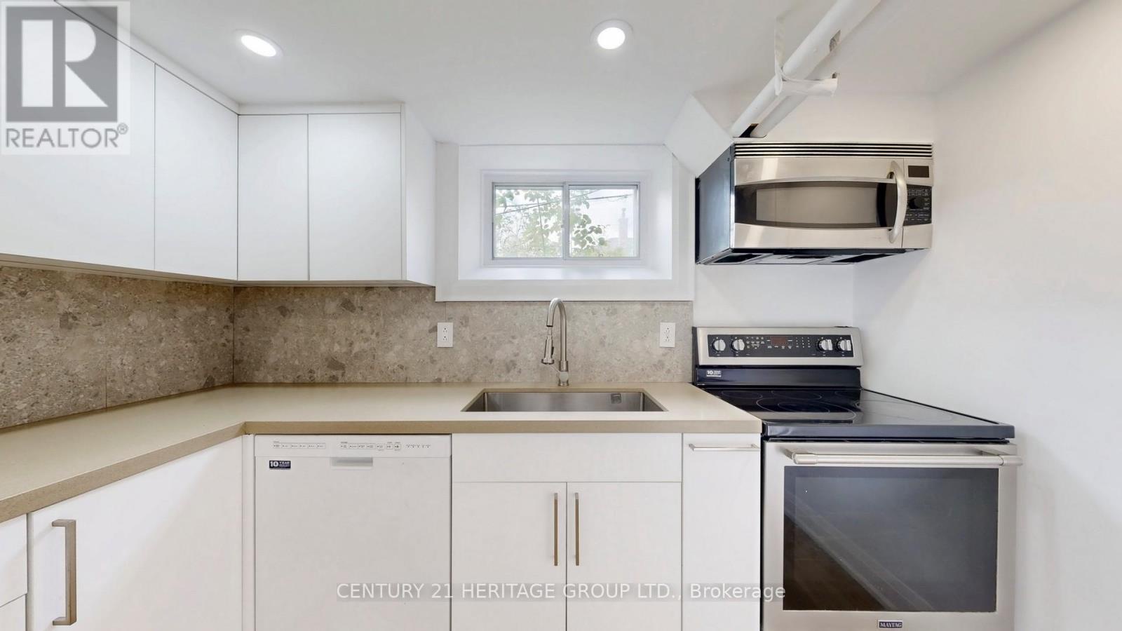 226 Donlands Avenue, Toronto (danforth Village-east York), Ontario