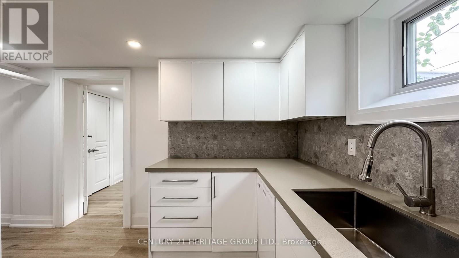 226 Donlands Avenue, Toronto (danforth Village-east York), Ontario