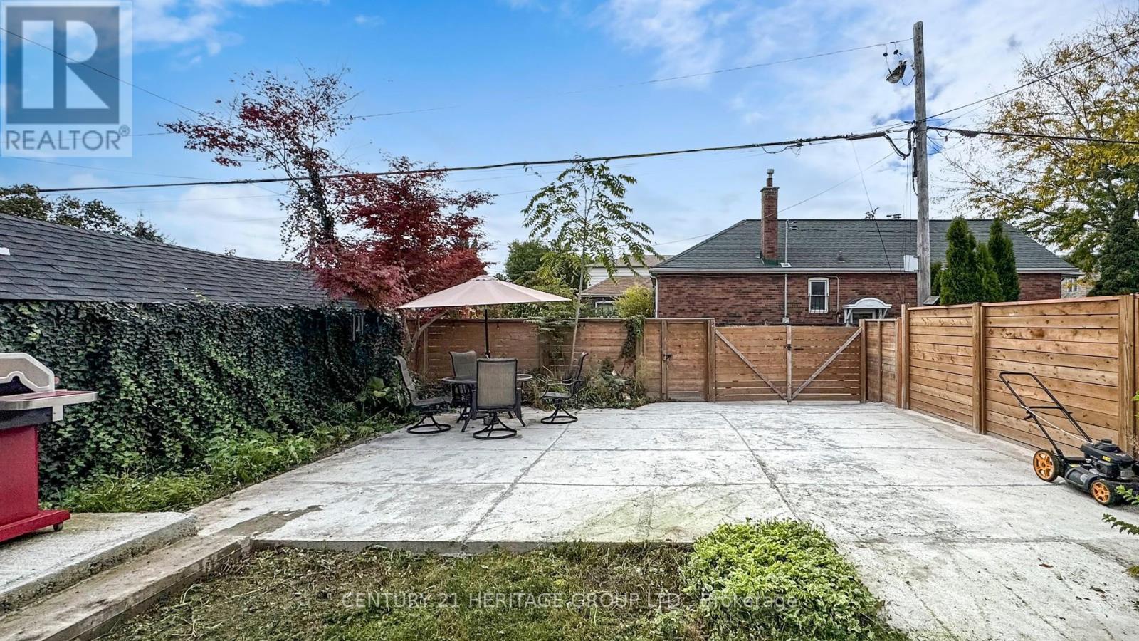 226 Donlands Avenue, Toronto (danforth Village-east York), Ontario