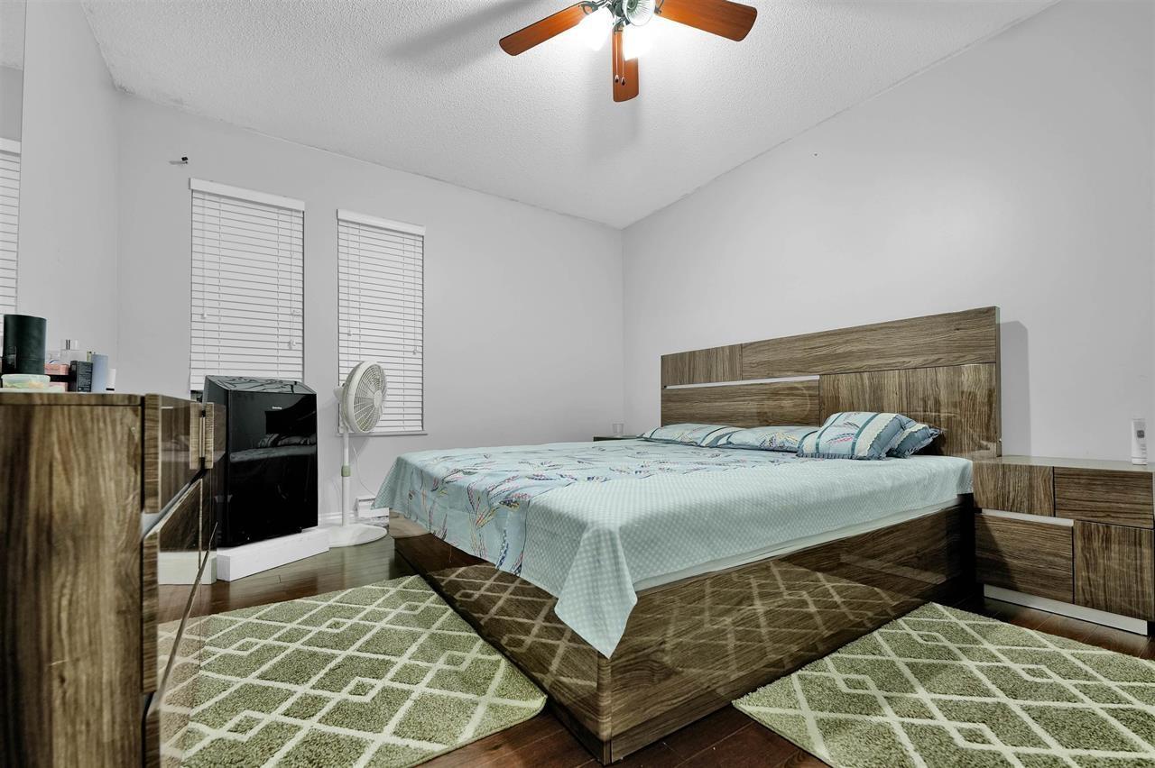 33 3075 Trethewey Street, Abbotsford, British Columbia