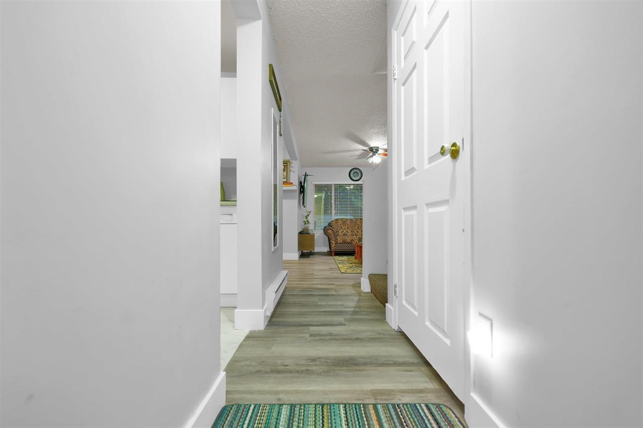 33 3075 Trethewey Street, Abbotsford, British Columbia