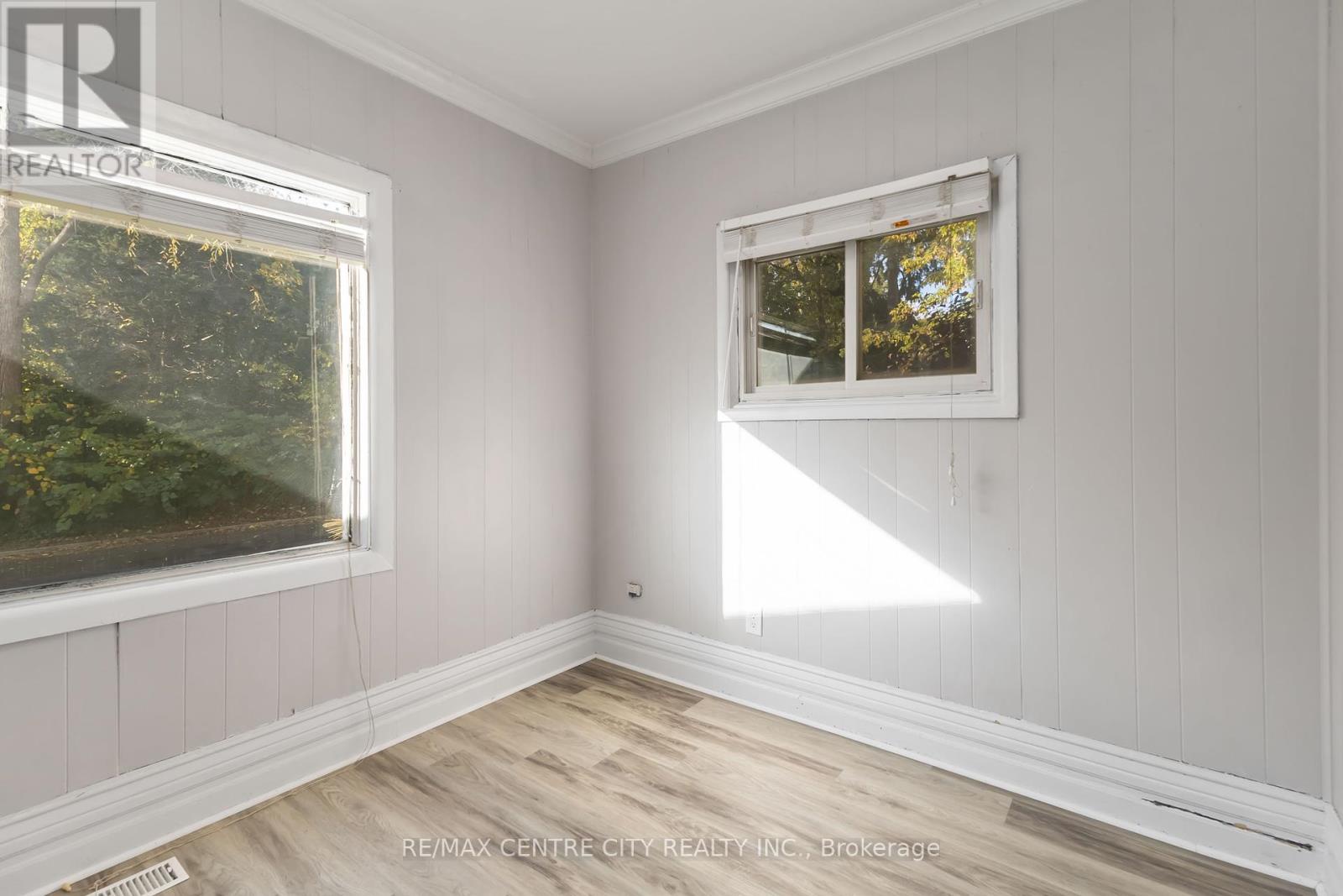 97 Walnut Street, London North (north N), Ontario