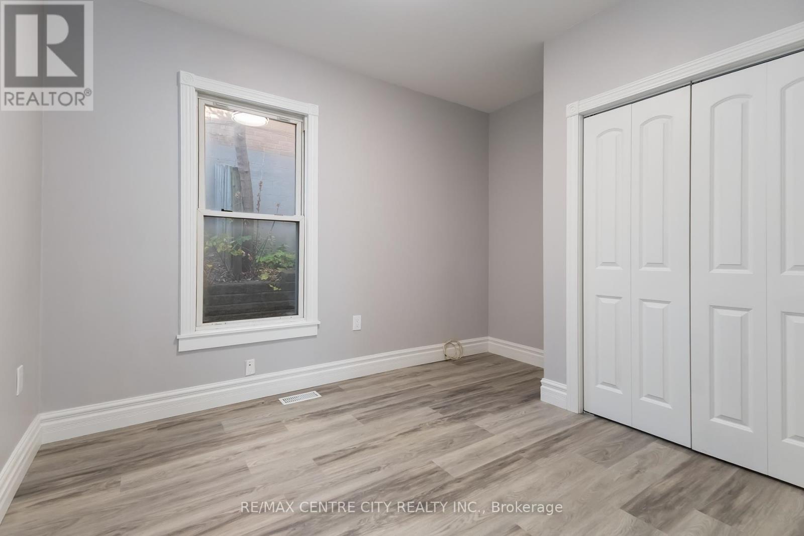 97 Walnut Street, London North (north N), Ontario